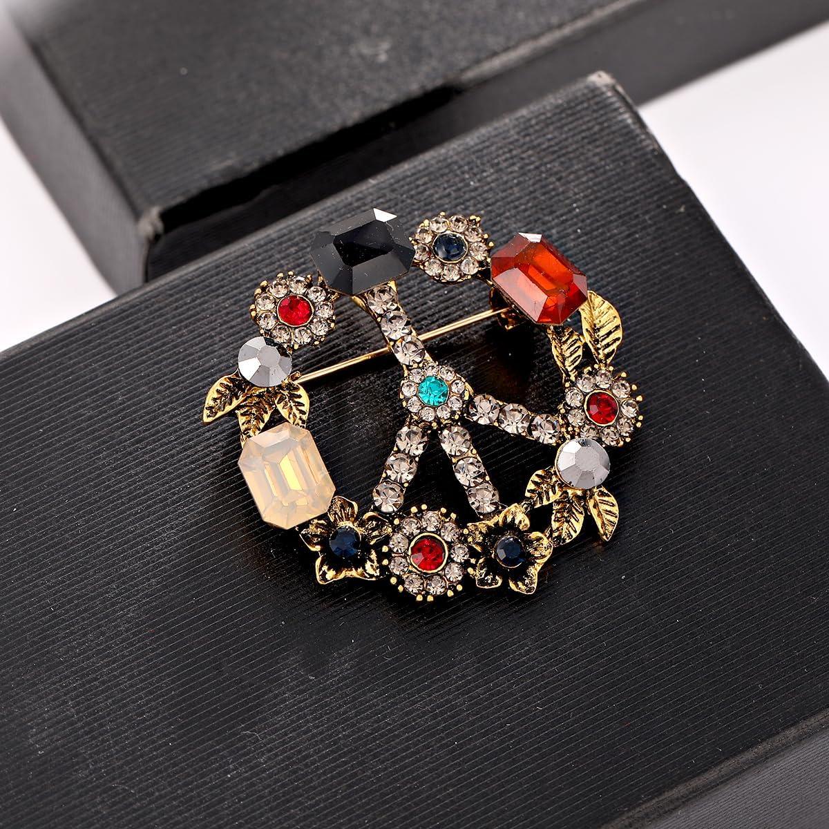 Broche y Pines de Cristal Amor y Paz Baño de Oro Antiguo