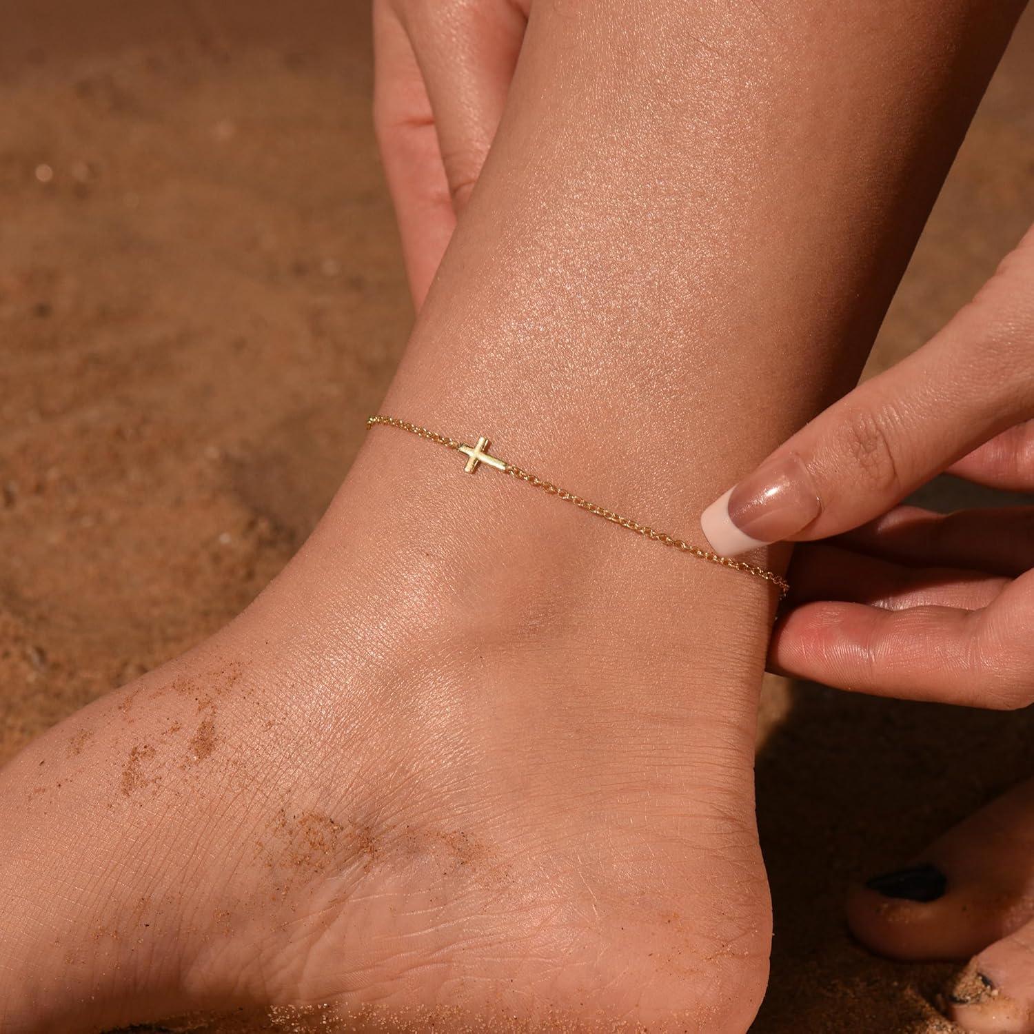 Tobillera dorada para mujeres 21 cm con cruz y extensión