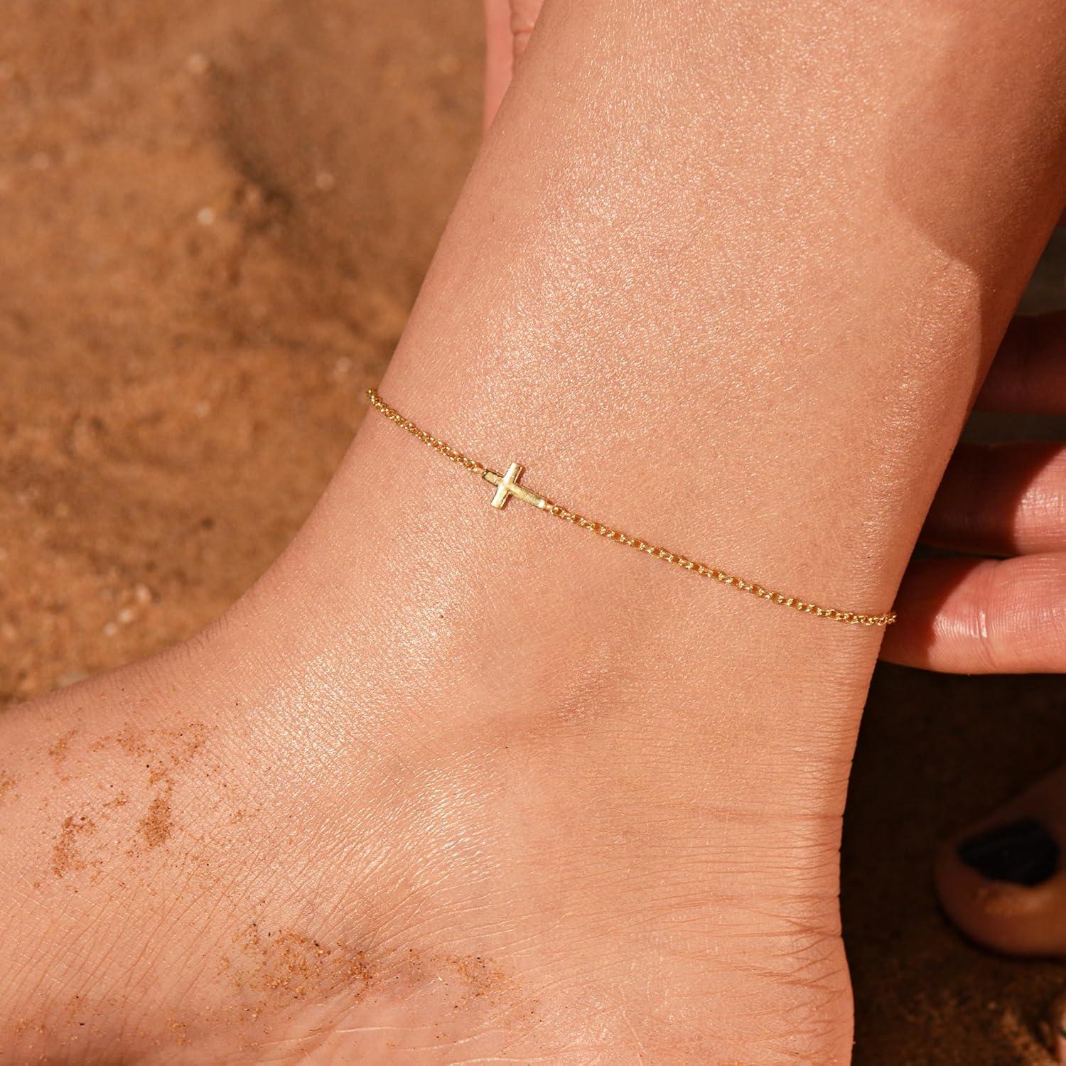 Tobillera dorada para mujeres 21 cm con cruz y extensión