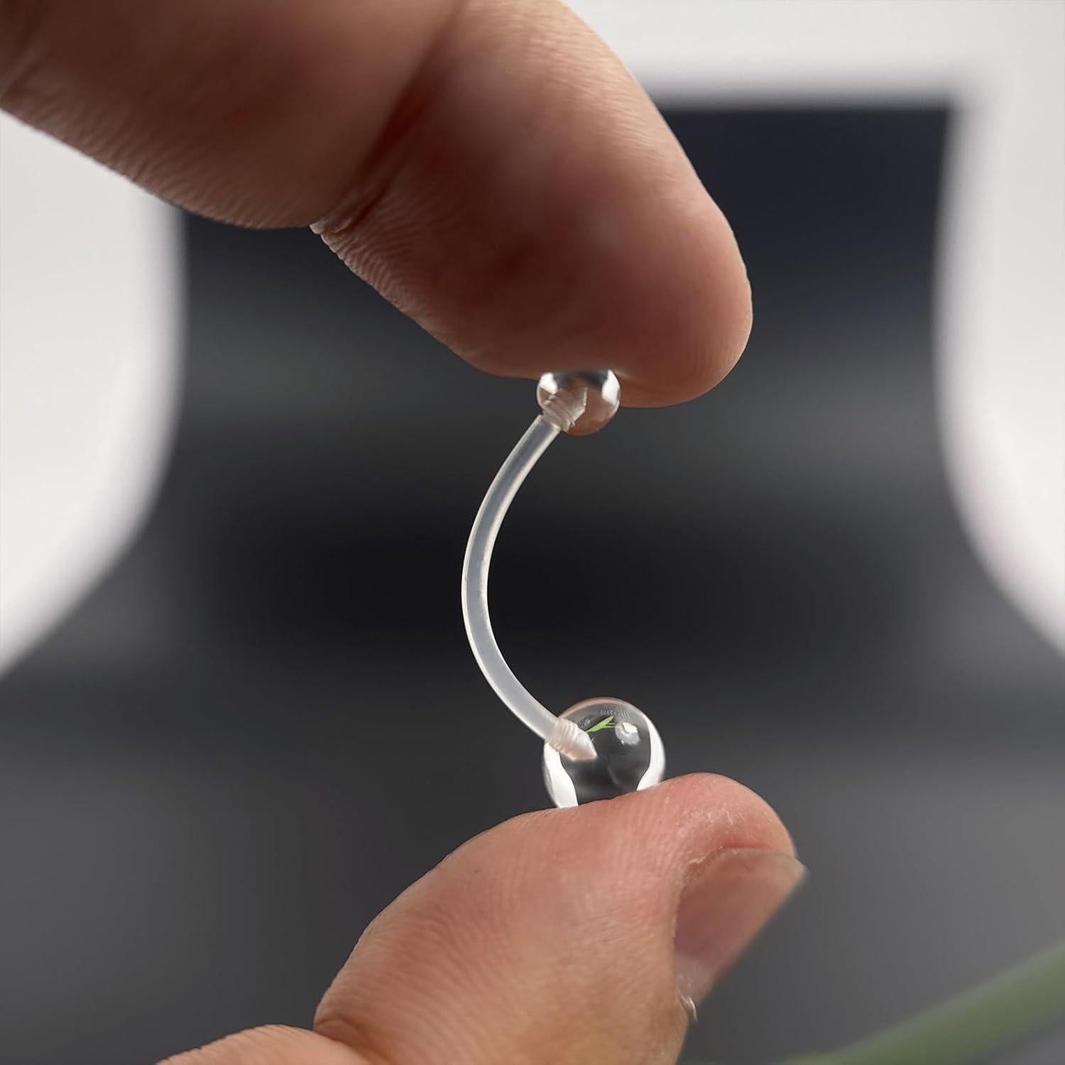60 Retenedores Transparentes Bioflex para Piercings - Hipoalergénicos