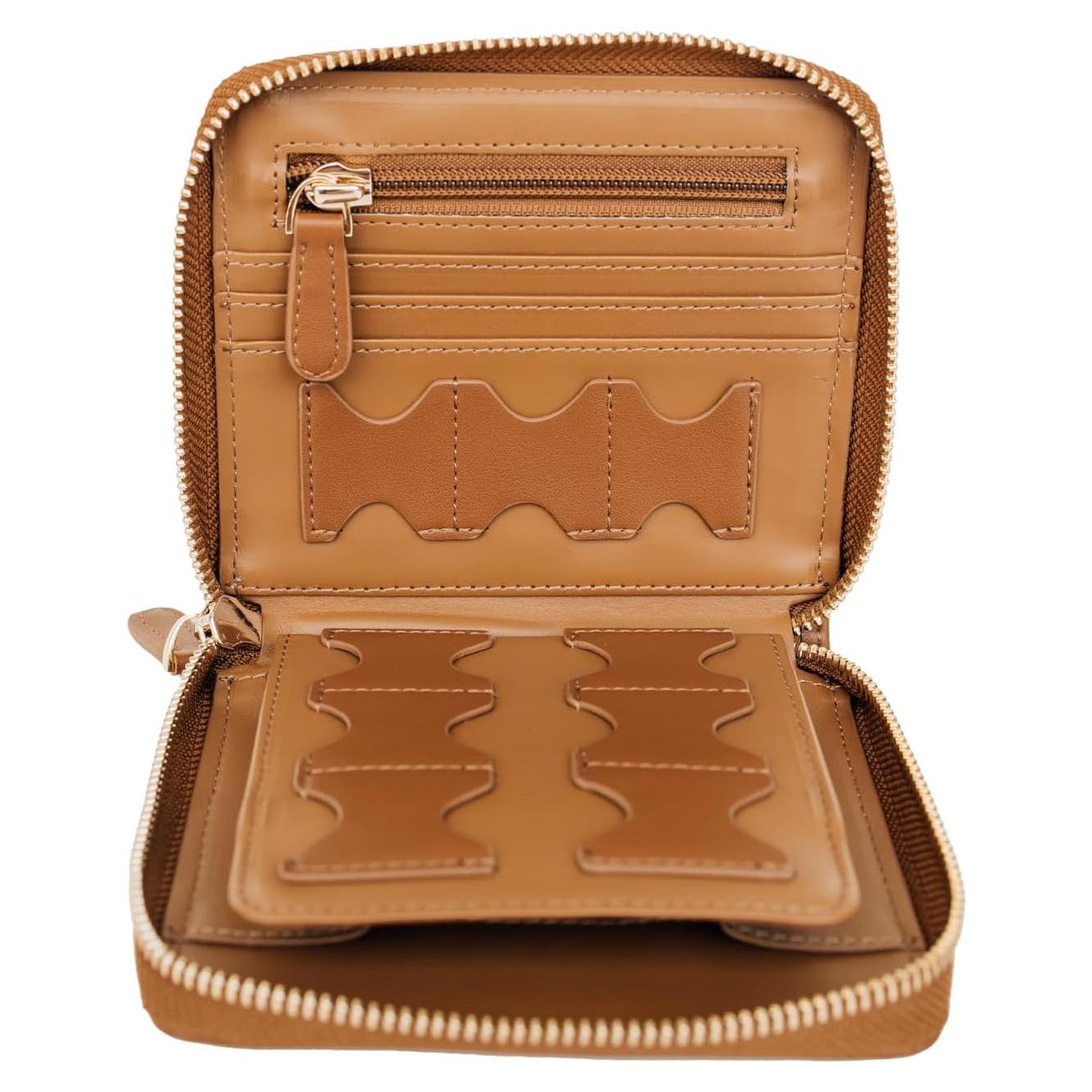 Organizador de Tarjetas de Memoria y Baterías Ruby+Rae Marrón