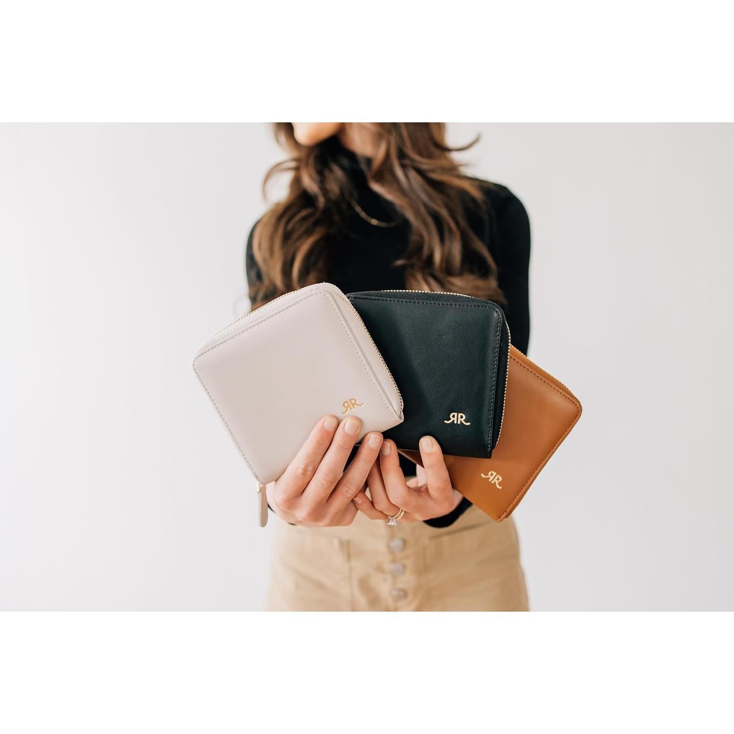 Organizador de Tarjetas de Memoria y Baterías Ruby+Rae Marrón