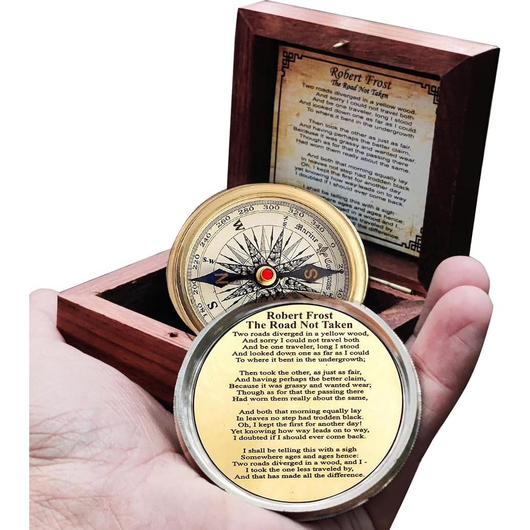 Brújula de Bronce Antiguo con Poema de Robert Frost - Regalo Inspirador
