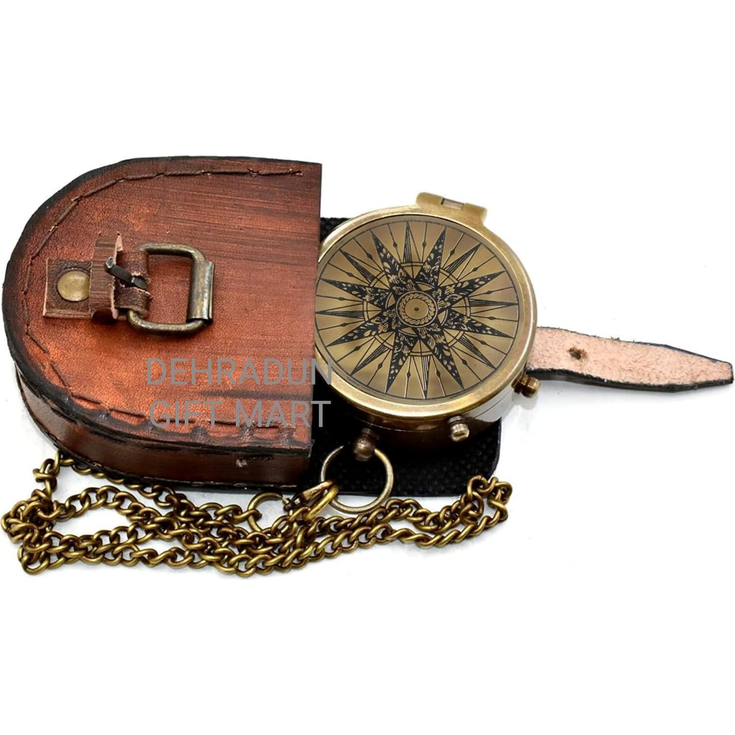 Brújula Vintage de Bronce Antiguo Dehradun 5cm con Funda de Cuero