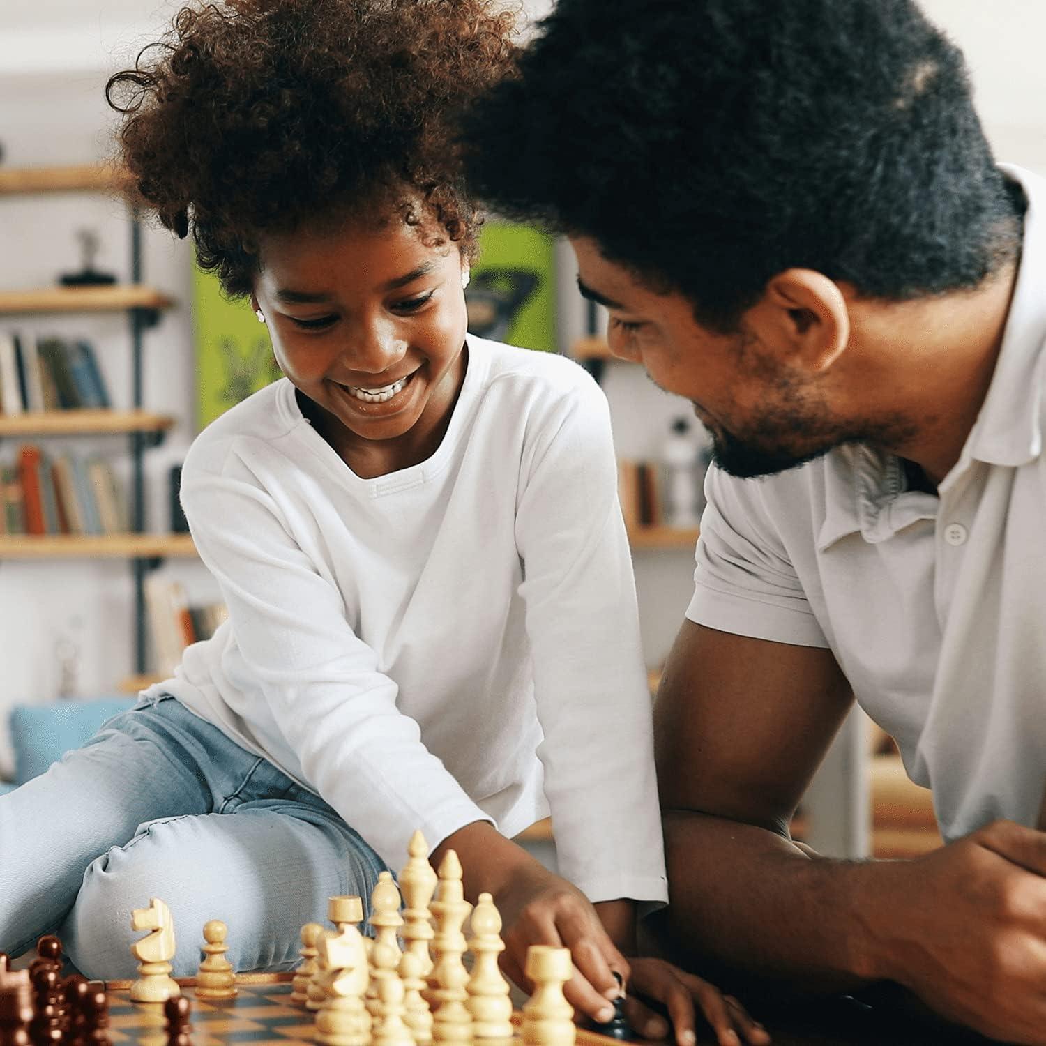 Juego de Ajedrez de Viaje Get The Games Out | Piezas Magnéticas