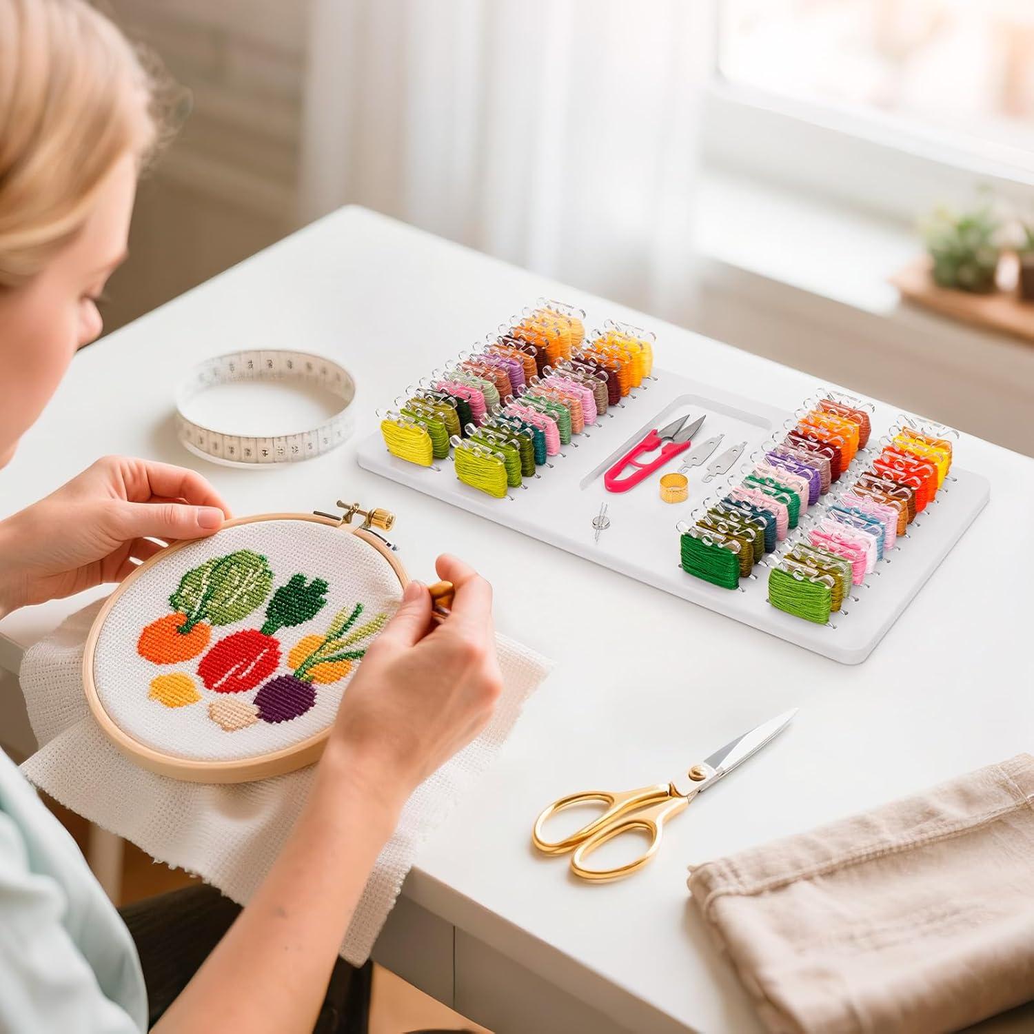 Organizador de Hilo de Bordado Krafetto con 52 Ranuras