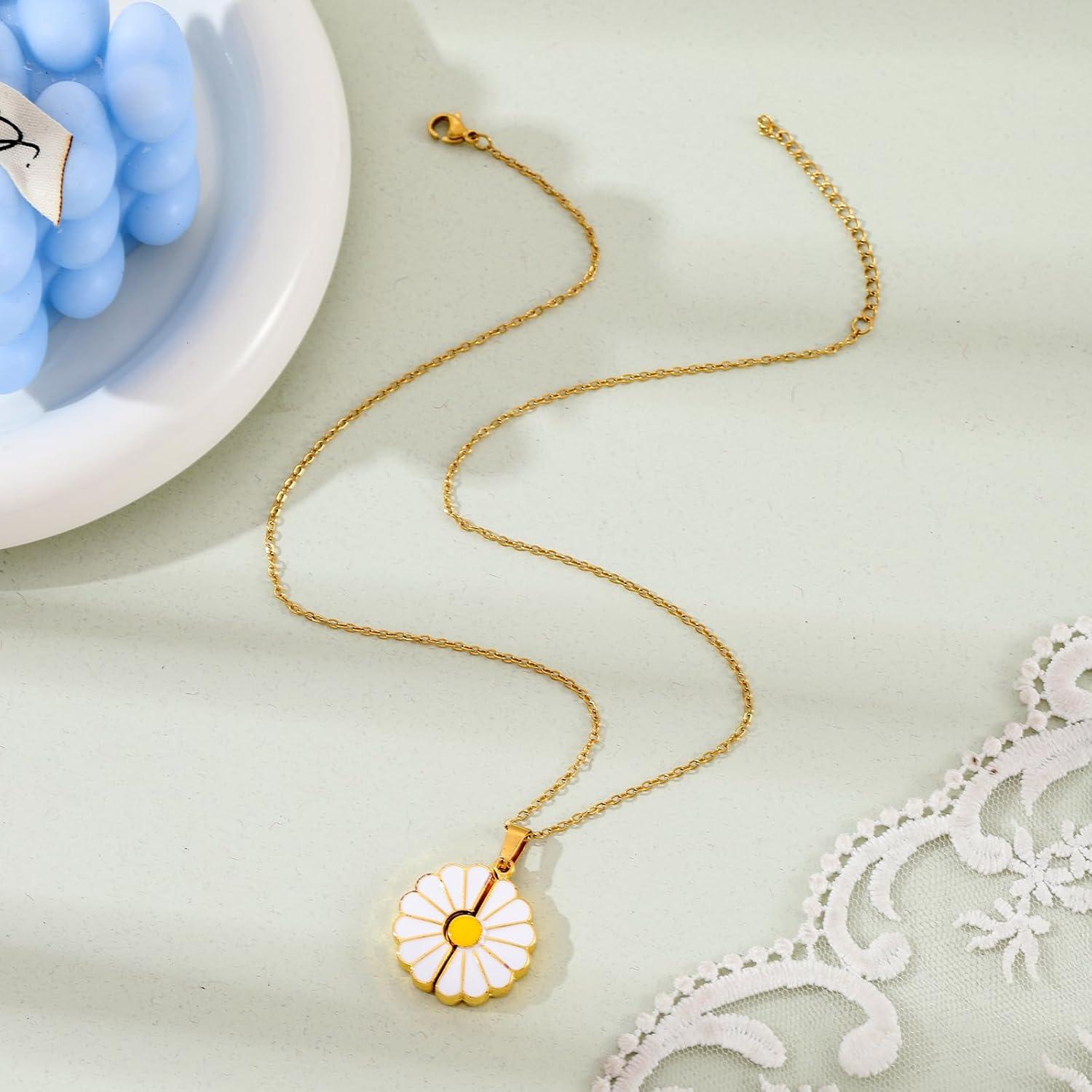 Collar de Fe Margarita Dorada Cristiana 45.72 cm Ajustable