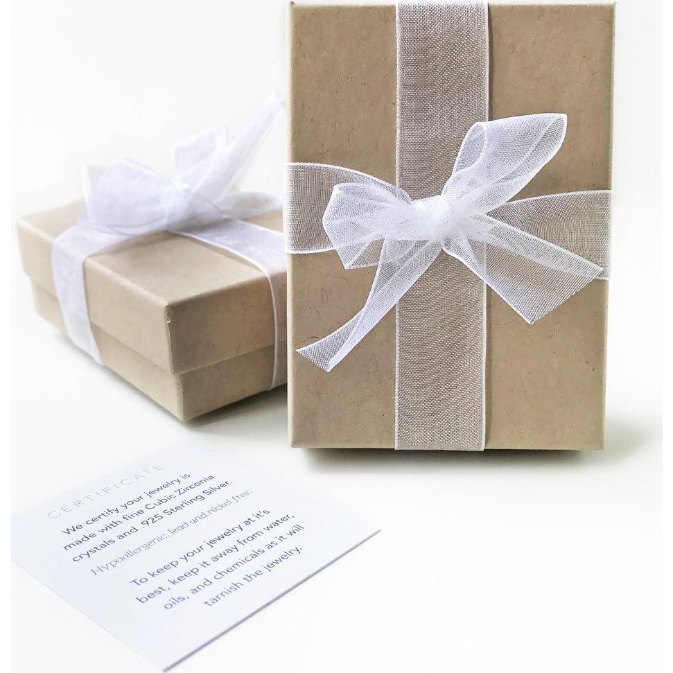 Collar con colgante de disco CZ 8mm Oro 14K para hermana