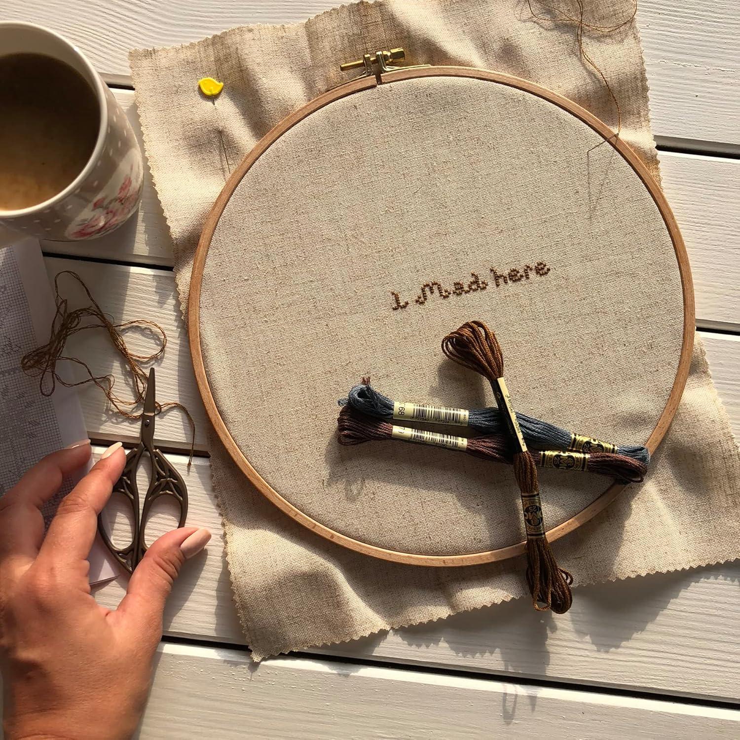 Aro de Bordado de Madera de Haya Nurge 16cm con Cierre Dorado