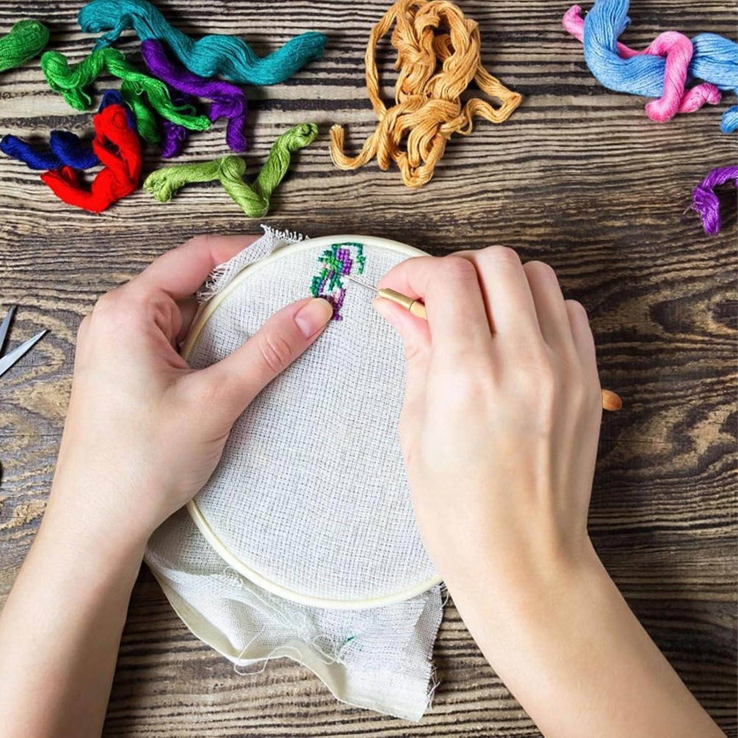 Kit de Ganchos de Bordado Yuecoom con 9 Agujas Intercambiables