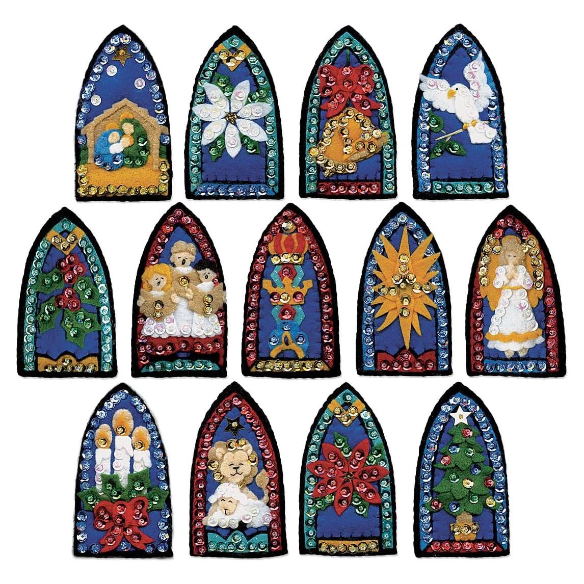 Kit de Adornos de Fieltro DesignWorks Ink - 13 Piezas