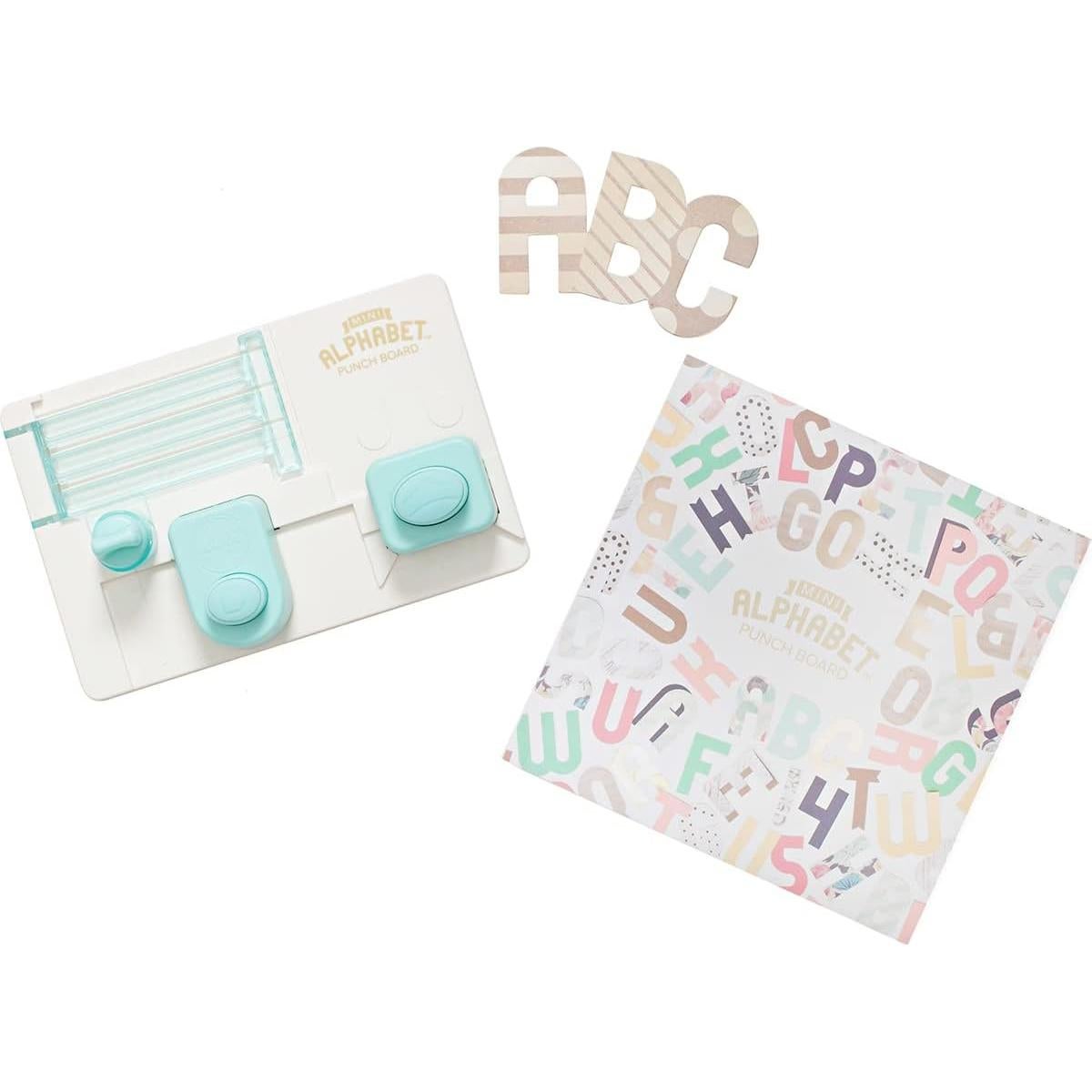 Tablero de Troquel de Alfabeto We R Memory Keepers 18.6x16.99 cm