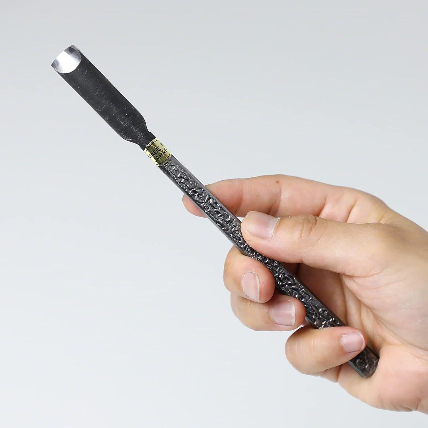 Cincel Curvado Wazakura de Acero al Carbono 185 mm Plata