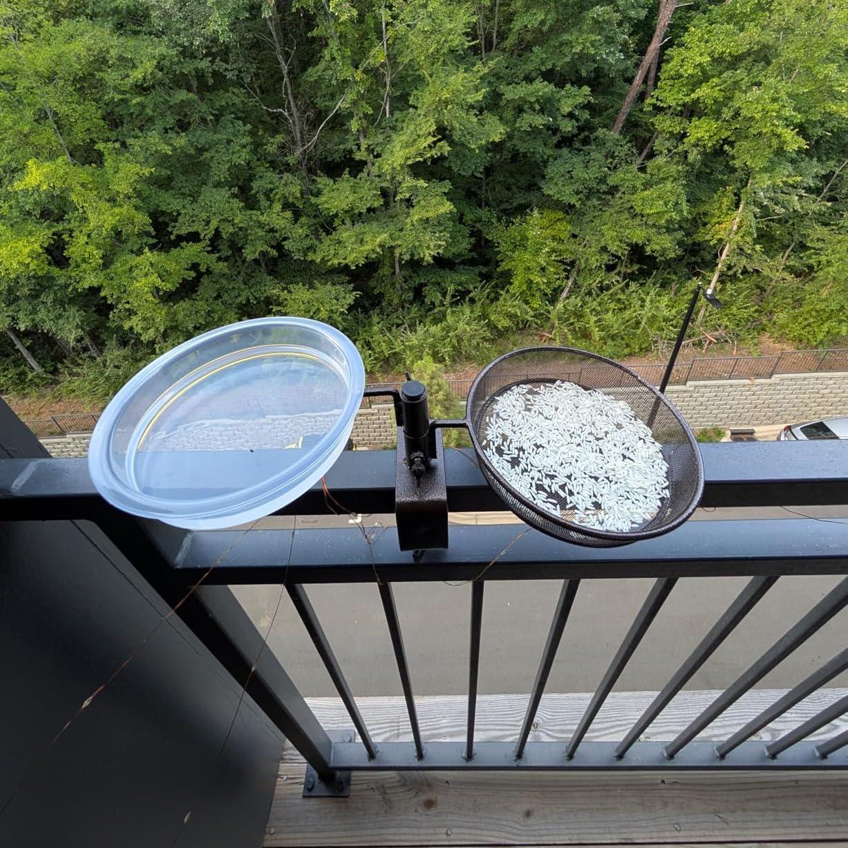 Comedero y Baño para Aves WOWARE con Soporte de Barandilla