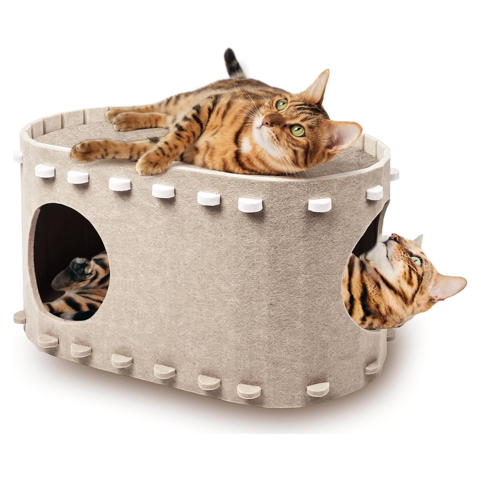 Casa para Gatos PeekaPurr de Dos Pisos 55x30x30 cm