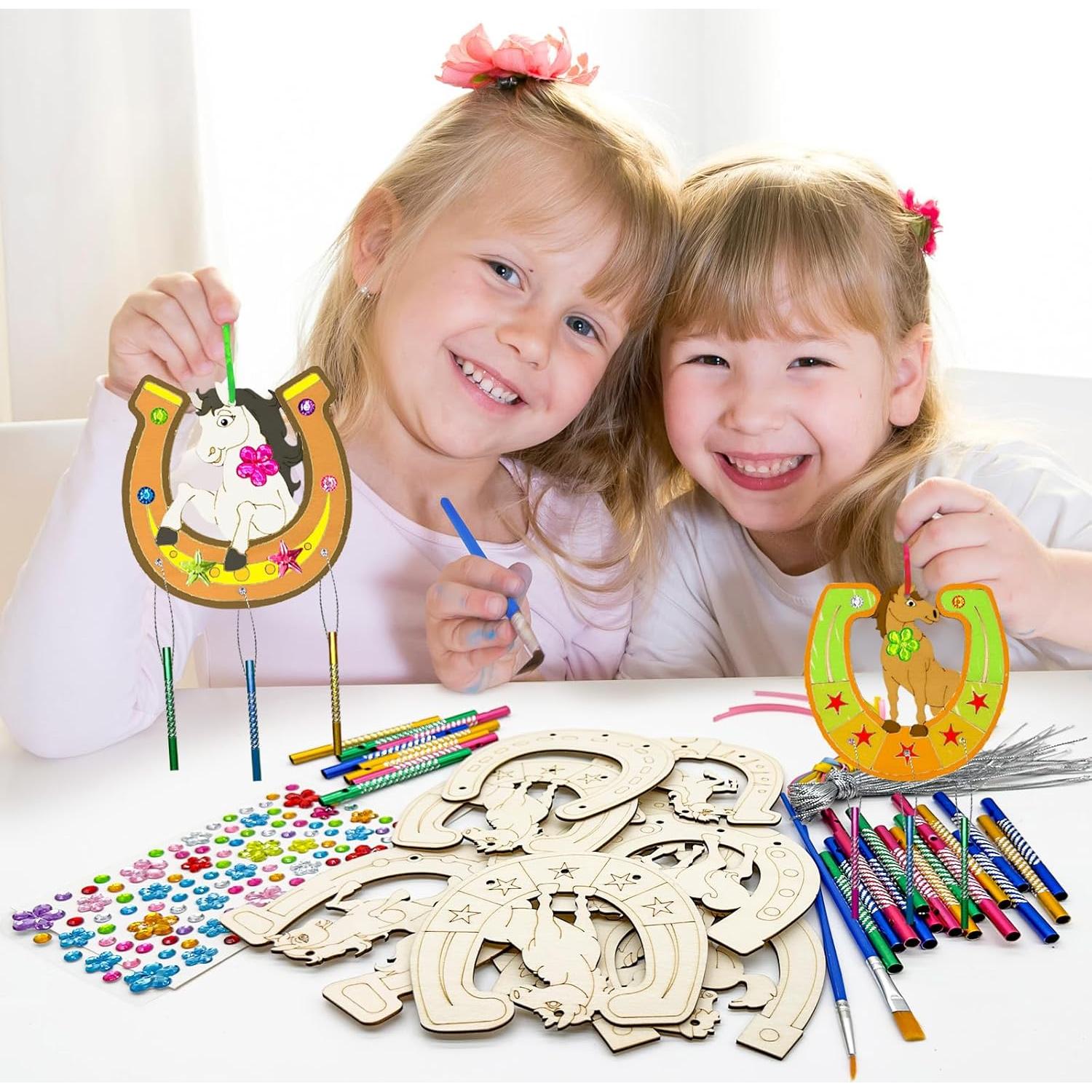 Kit de Manualidades Móvil de Caballos Cinrobiye 16 Piezas