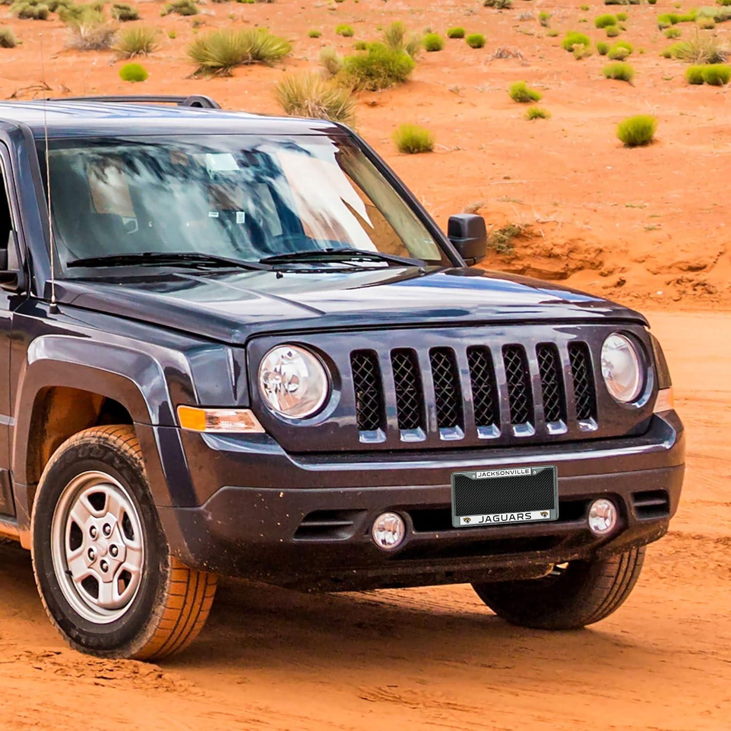 Marco de Placa de Licencia Cromo Rico Industries Michigan 15.24x31.12cm