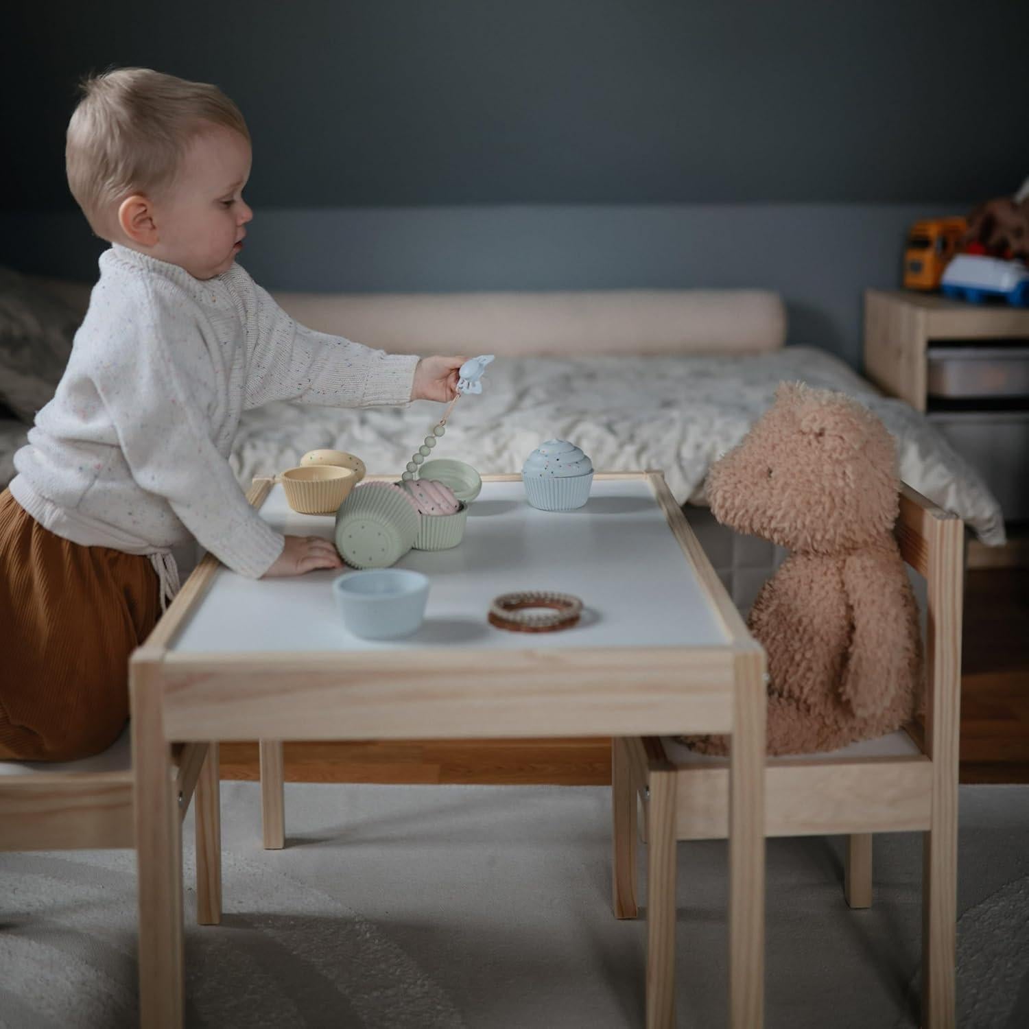 Chupete de Silicona FRIGG Lucky Simétrico 6-18 Meses Crema/Rosado