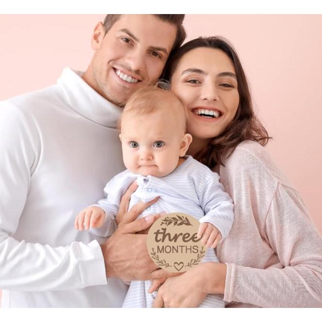 Discos de Hitos Mensuales para Bebés de Madera - 12 Tarjetas