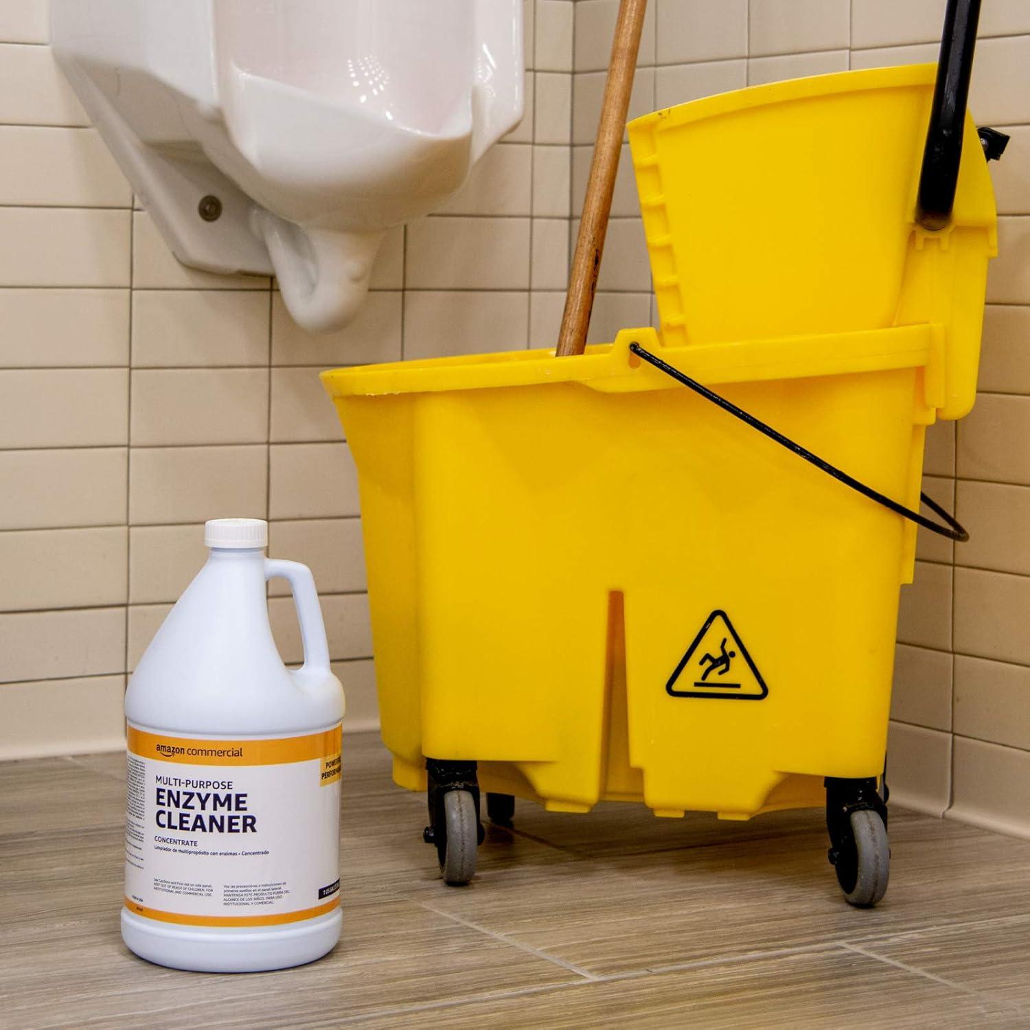 Limpiador Enzimático Multiusos AmazonCommercial 3.78L