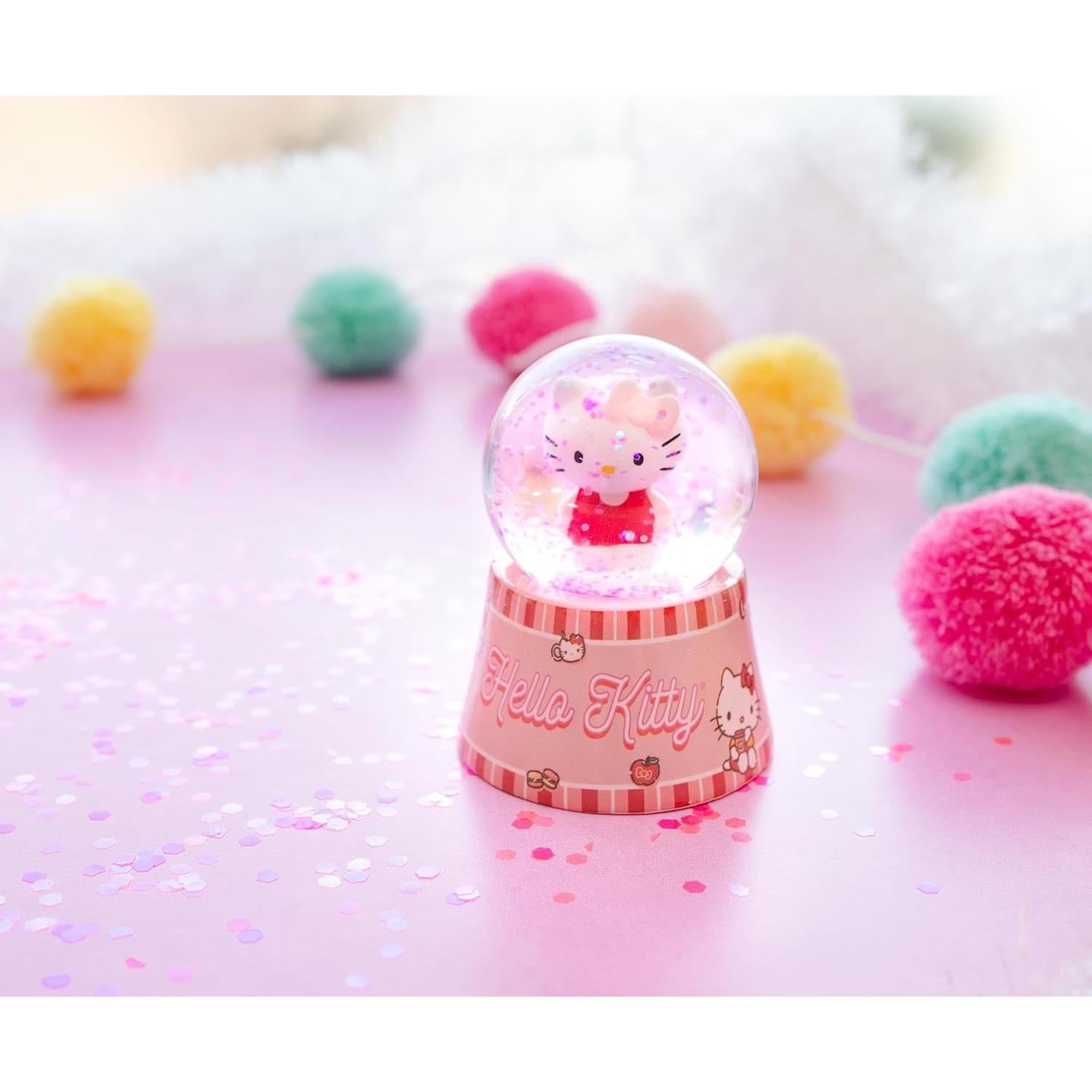 Mini Globo de Nieve Iluminado Hello Kitty 7.62 cm Silver Buffalo