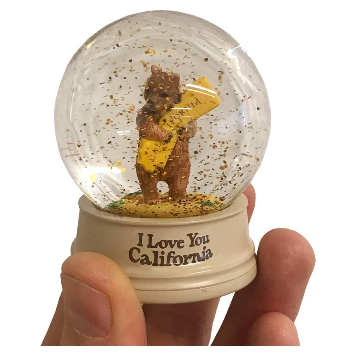 Mini Globo de Nieve Oso de California 6.35 cm