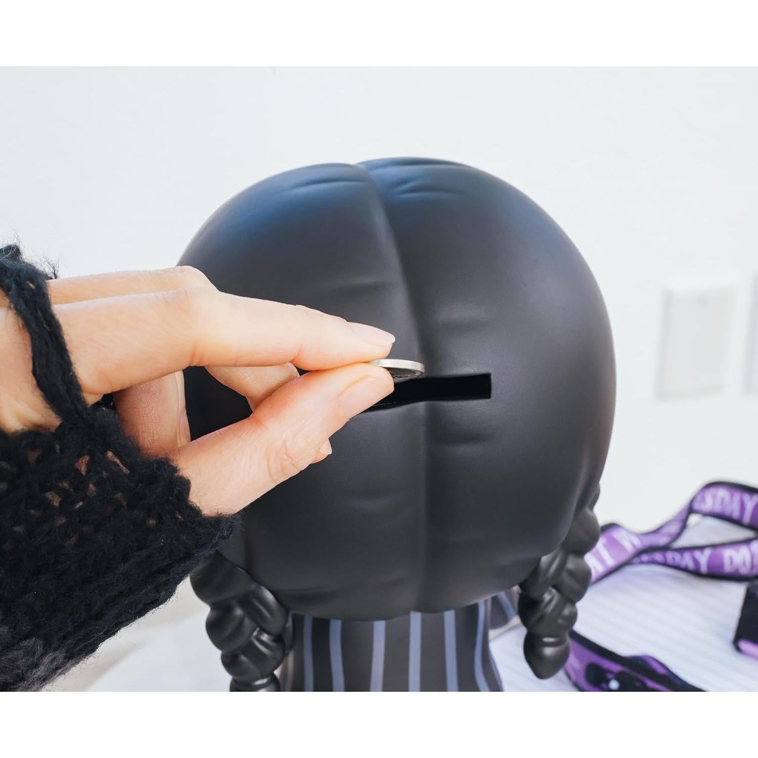 Alcancía Decorativa PVC 21.6 cm Licencia Oficial Anime