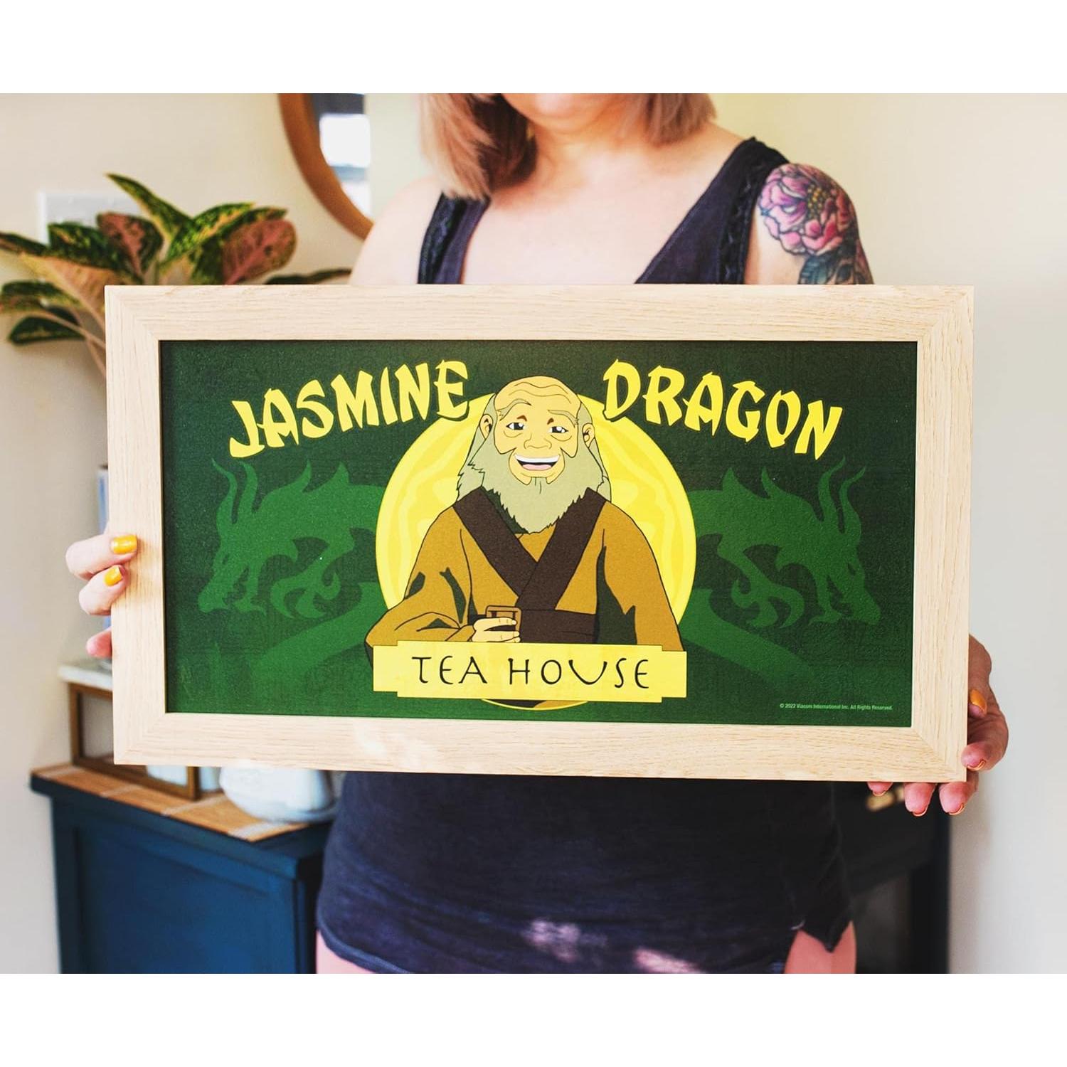 Cartel Colgante Casa de Té Jasmine Tío Iroh Avatar 25.4x45.7cm