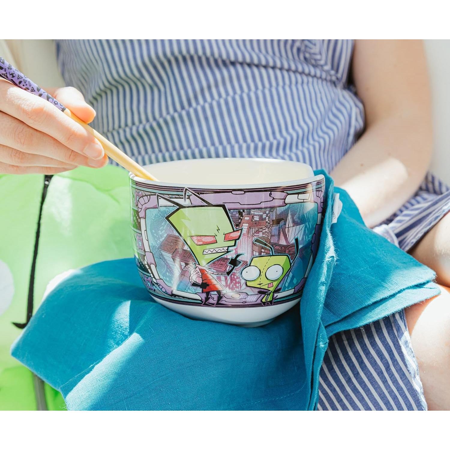 Juego de Vajilla de Ramen Silver Buffalo Invader Zim 20 Oz