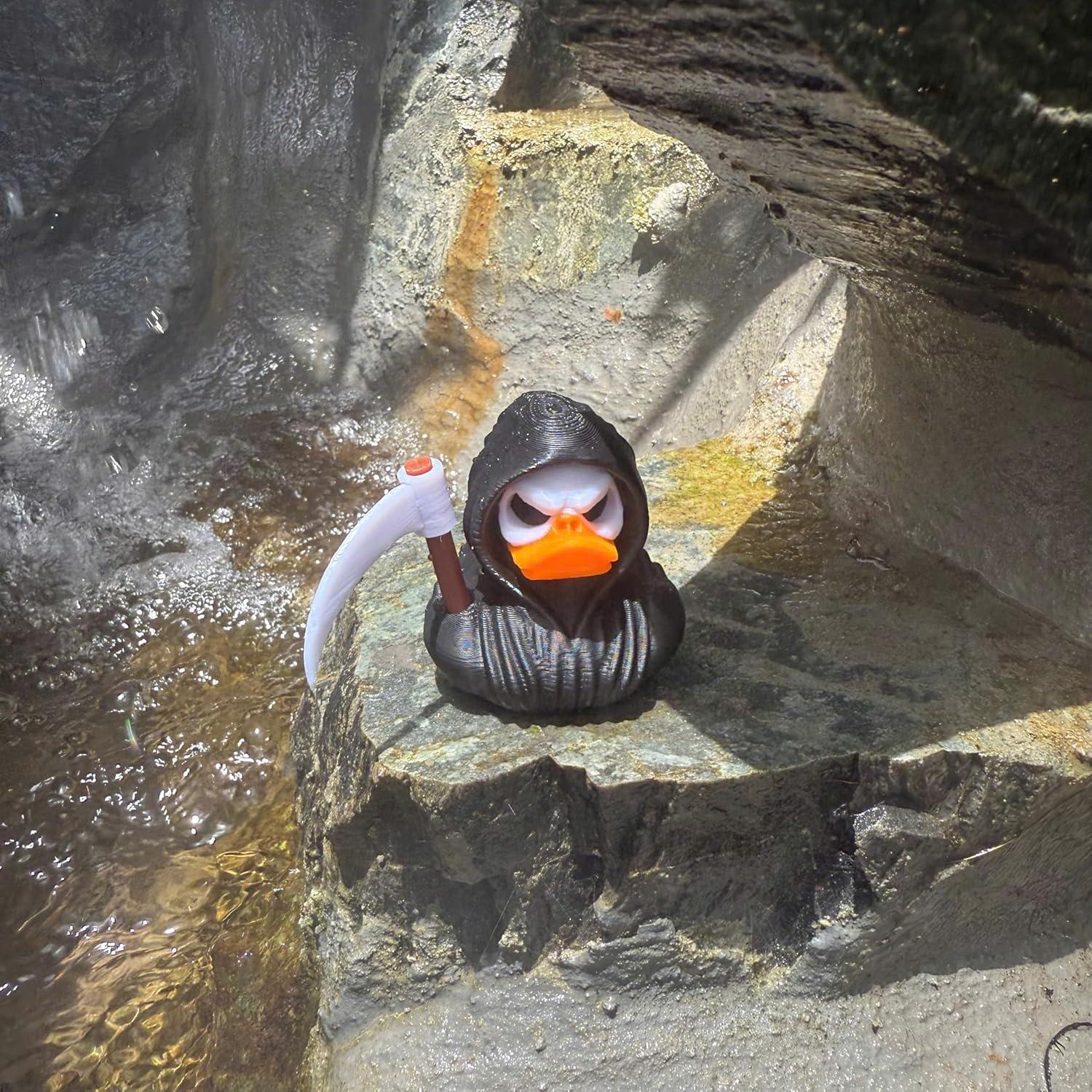 Pato Segador de Almas - Figura Gótica Impresa en 3D