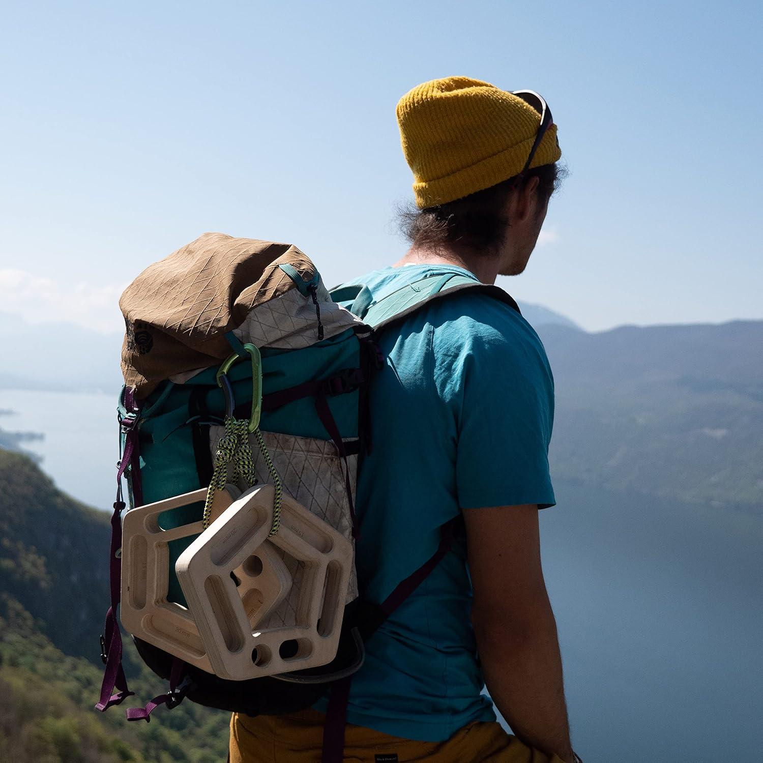 Agarraderos de Escalada YY Vertical Penta Madera 19x19cm