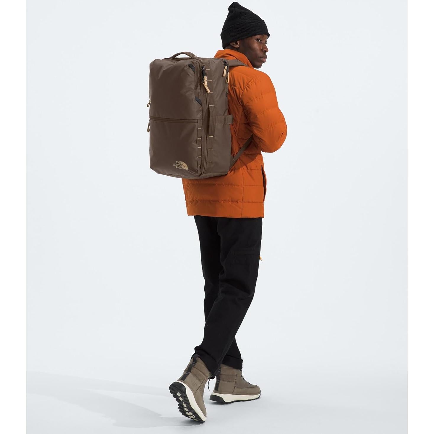 Mochila The North Face Base Camp Voyager 30L Marrón