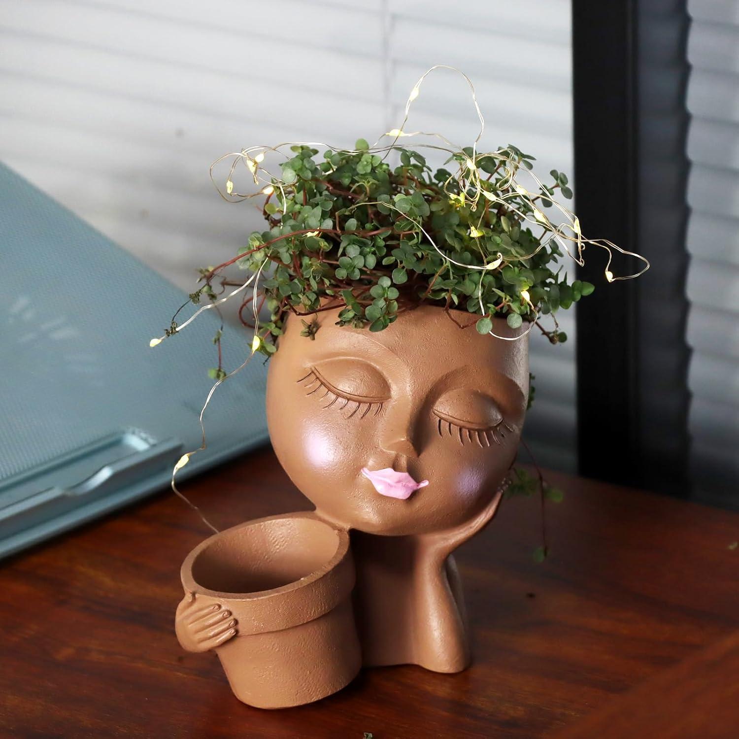 Maceta Cara de Resina Meltset M para Suculentas 15.7 cm Marrón