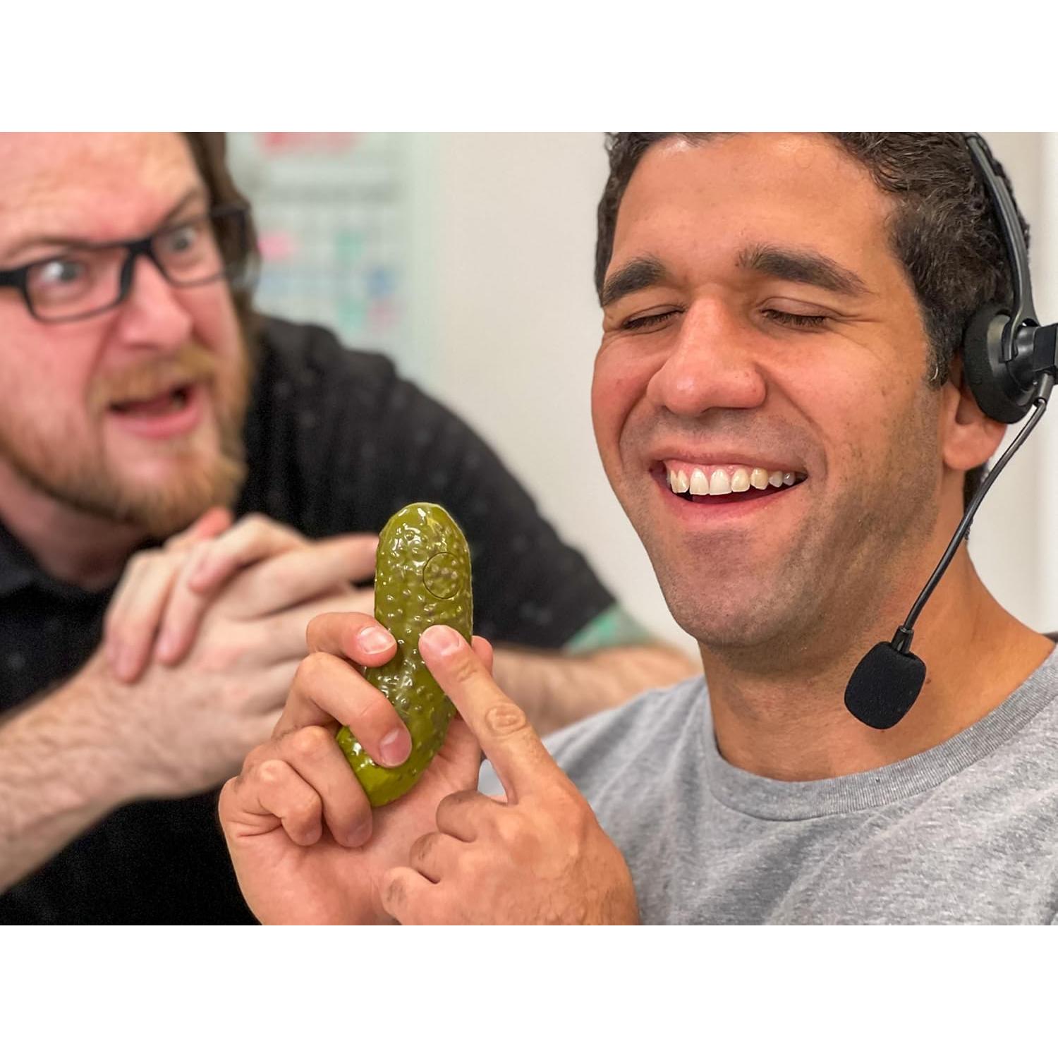 Pepinillo Gritón Dr Dingus - Juguete de Broma Ruidosa