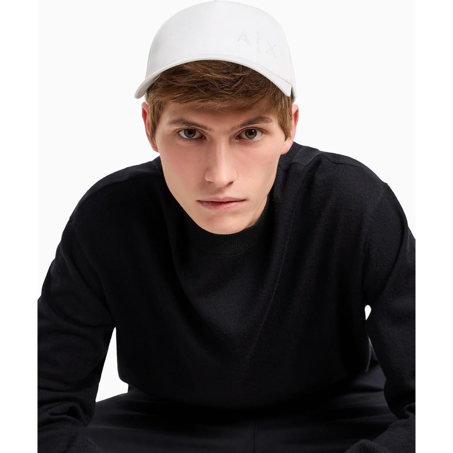 Gorra de béisbol Armani Exchange negra y dorada para hombres