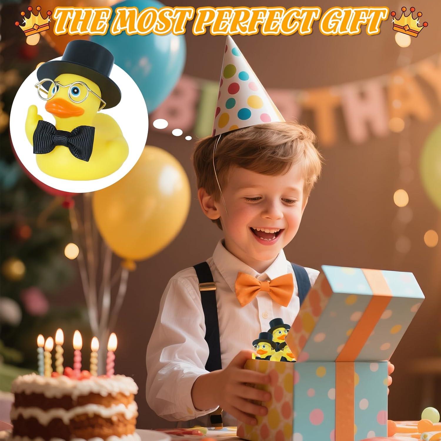 Pato de Goma Divertido BOZILY con Accesorios para Auto