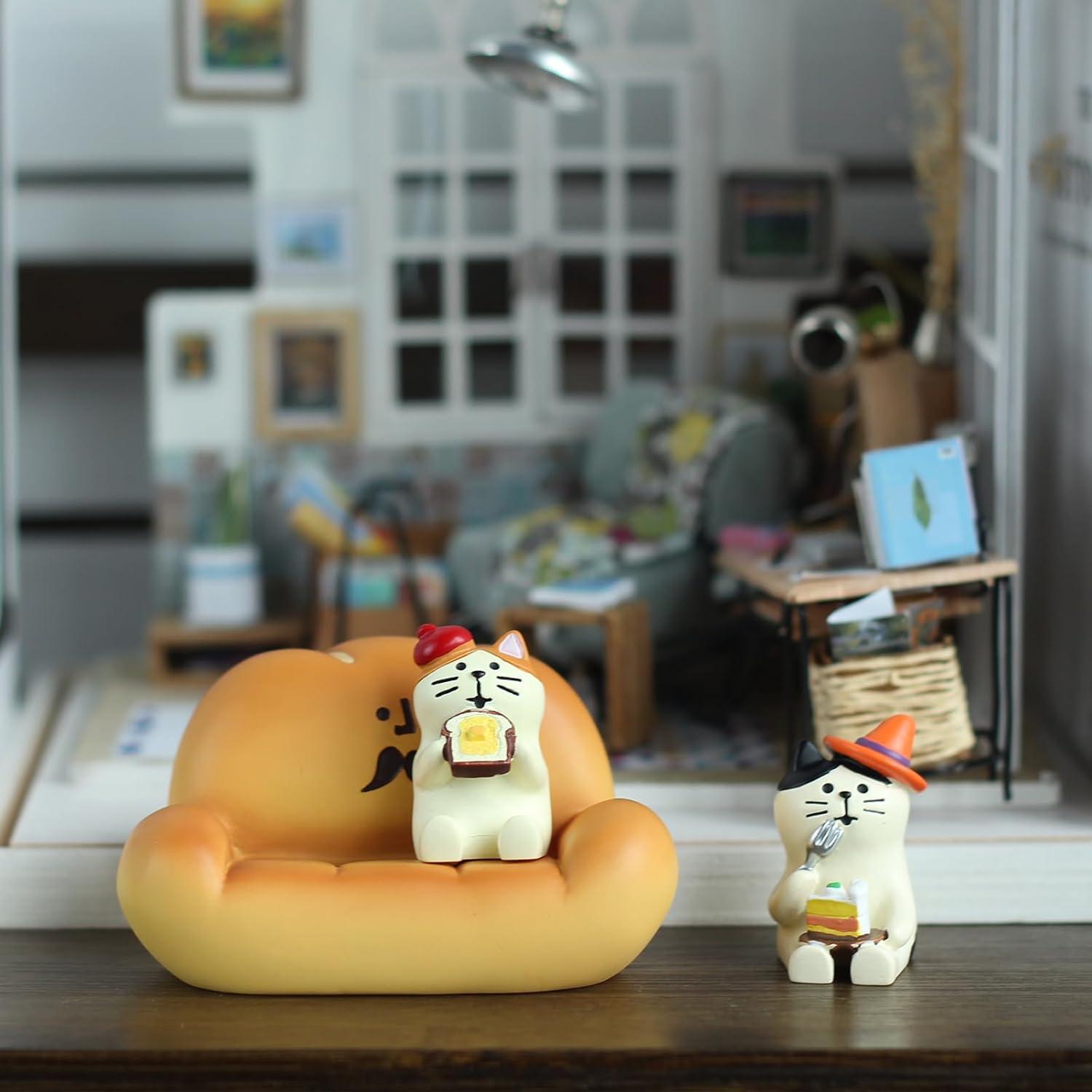 Figuras de Gato Mini Mevodeata con Sofá de Pan - 2 Pcs