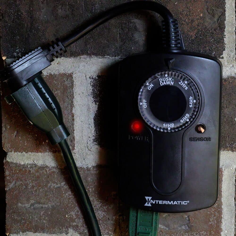 Temporizador Exterior Intermatic HB51K con Sensor de Luz 2 Salidas