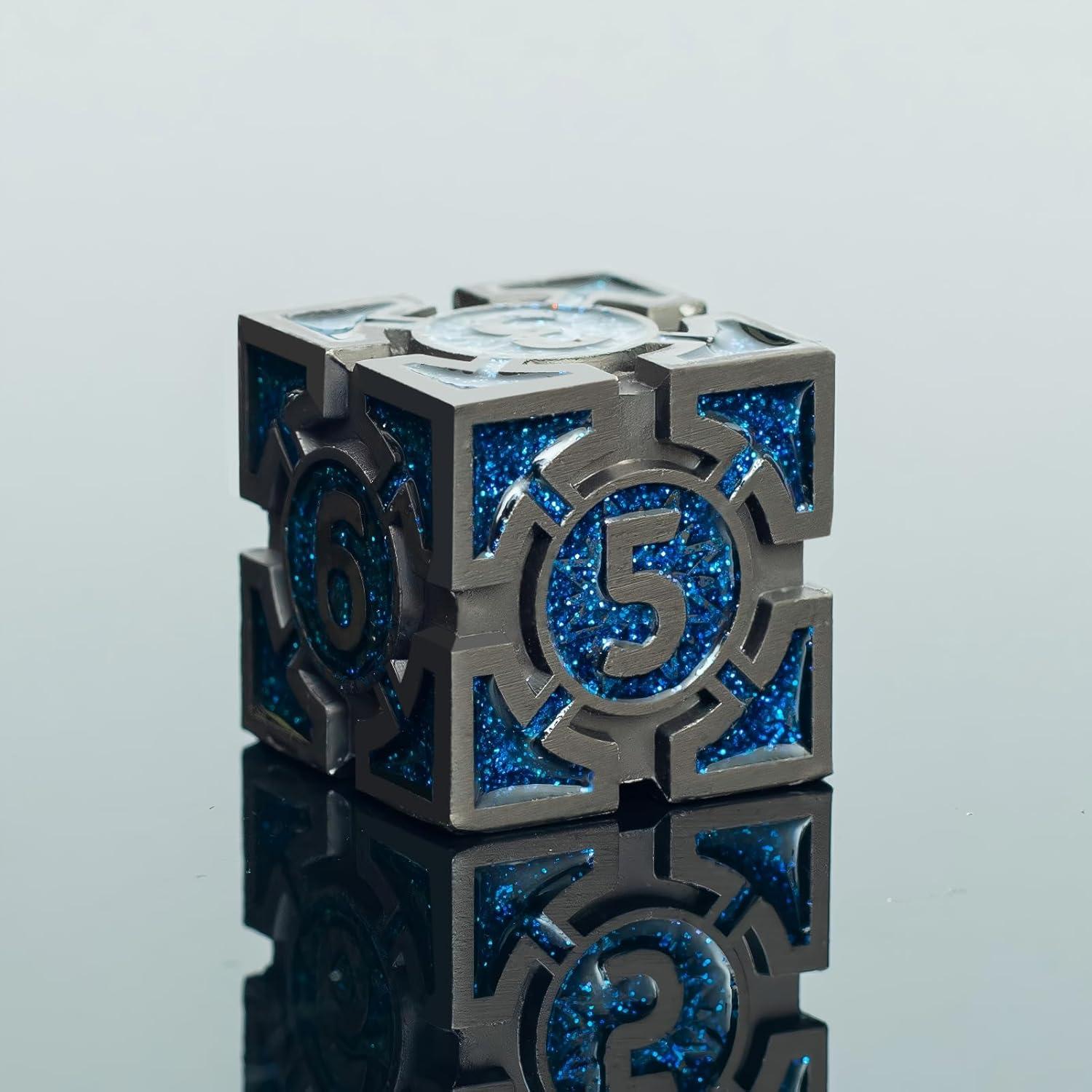 Juego de Dados DND Metálicos Rolledomain 7 Piezas Azul Negro