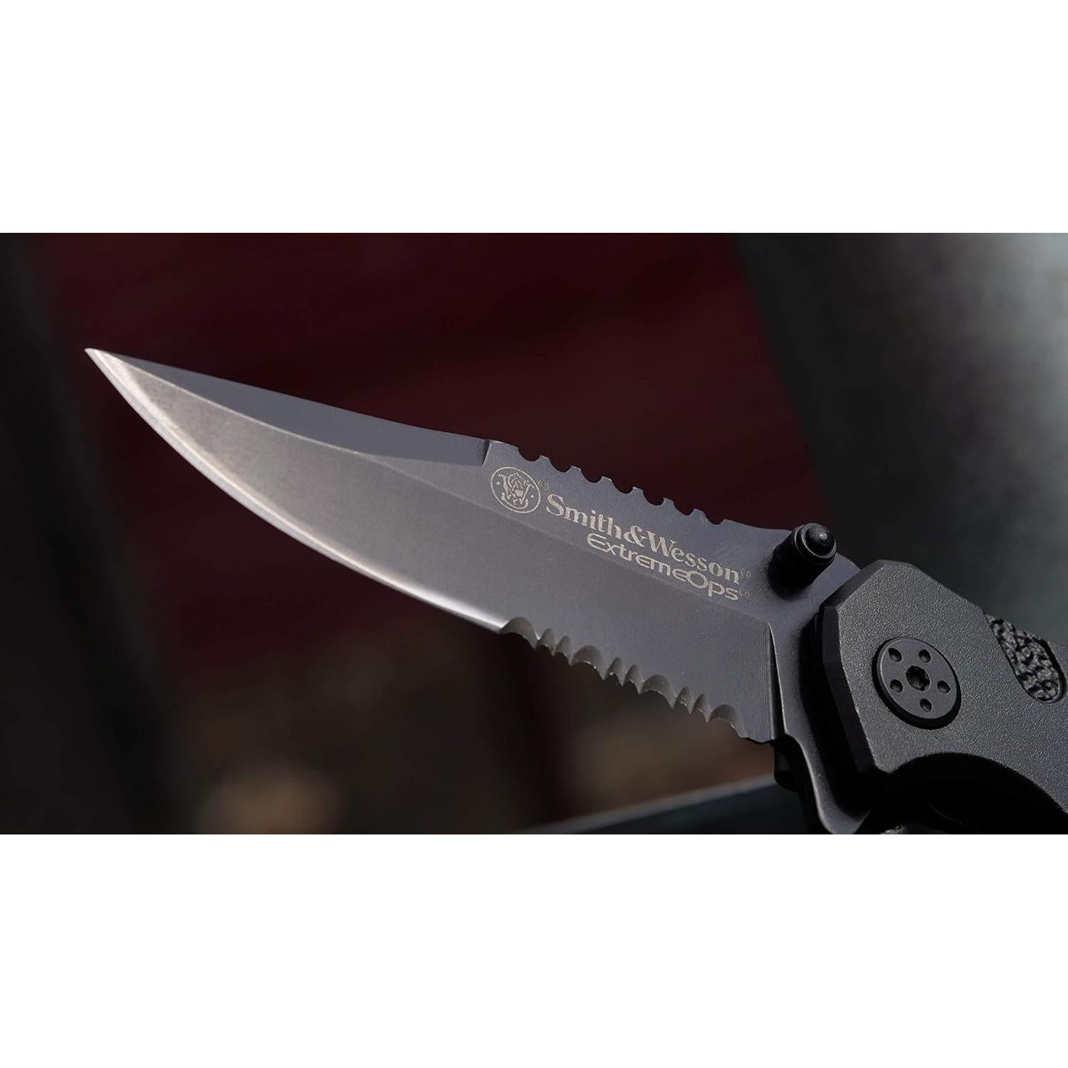 Cuchillo Plegable Smith & Wesson Extreme Ops 18 cm