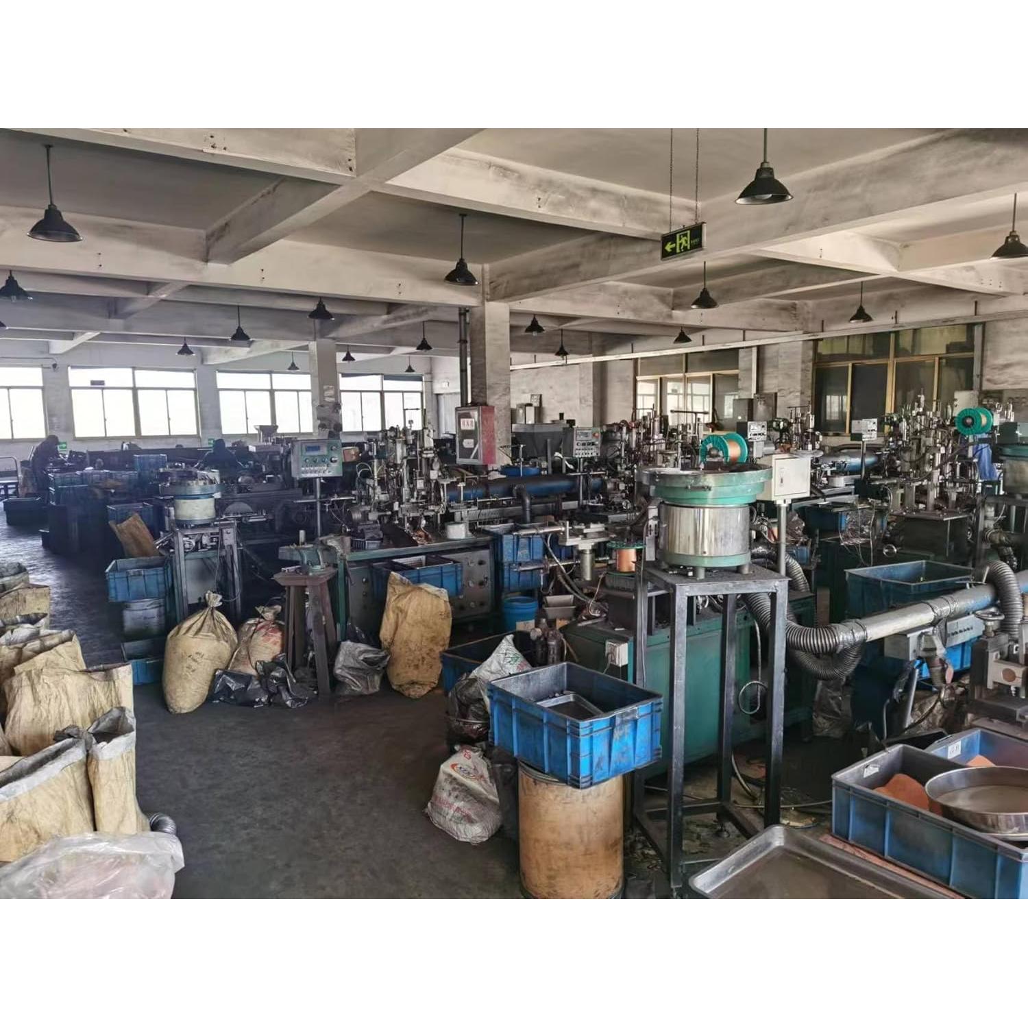 Cepillo de Motor de Carbono UFelice para DeWalt DWE402 - 2 Piezas