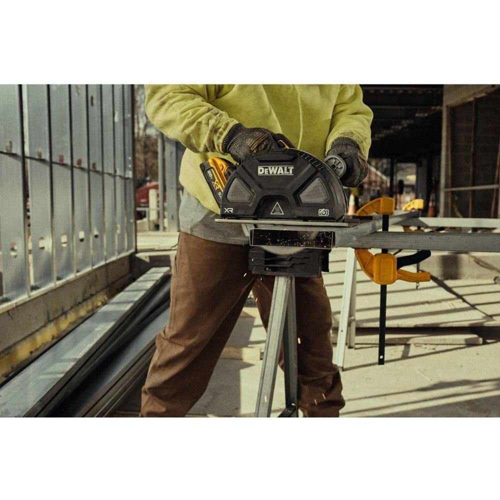 Sierra Circular DEWALT 20V MAX XR 7.25" Corte Metal DCS383H1