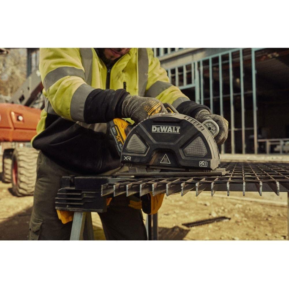 Sierra Circular DEWALT 20V MAX XR 7.25" Corte Metal DCS383H1