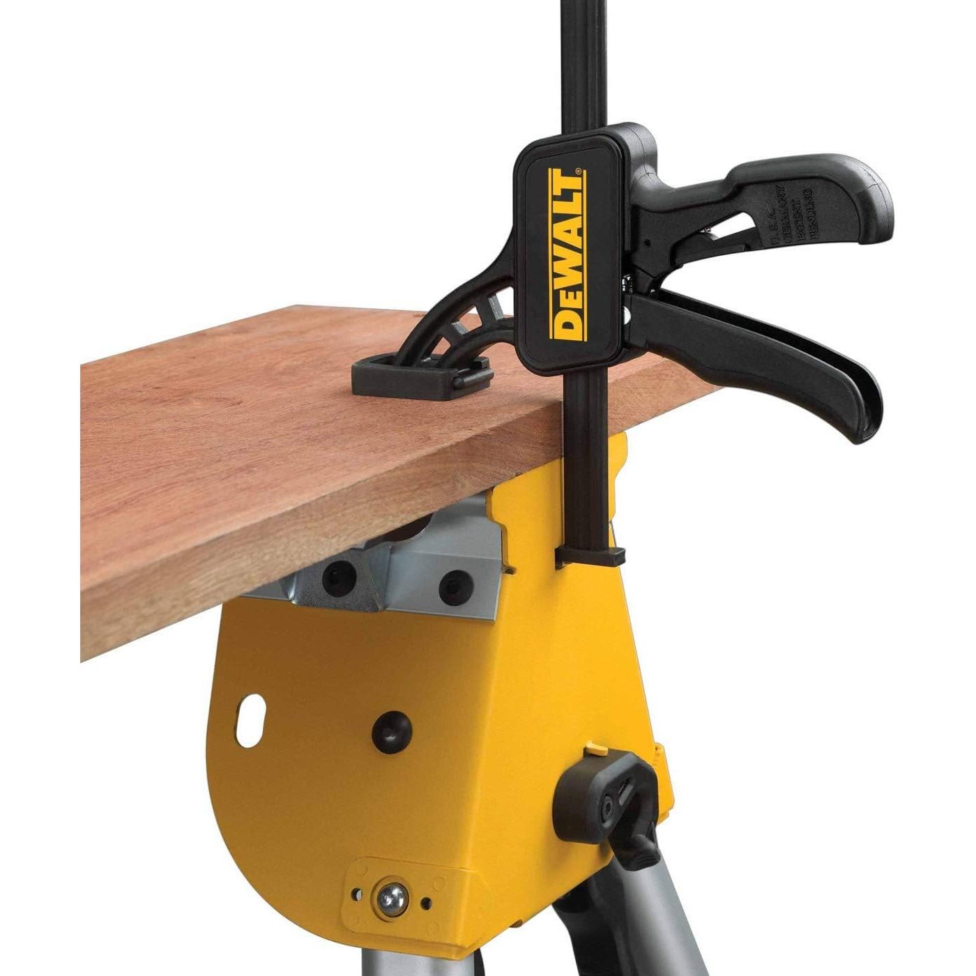 Abrazadera DEWALT DWS5026 para Sierra de Riel - 0.45 kg