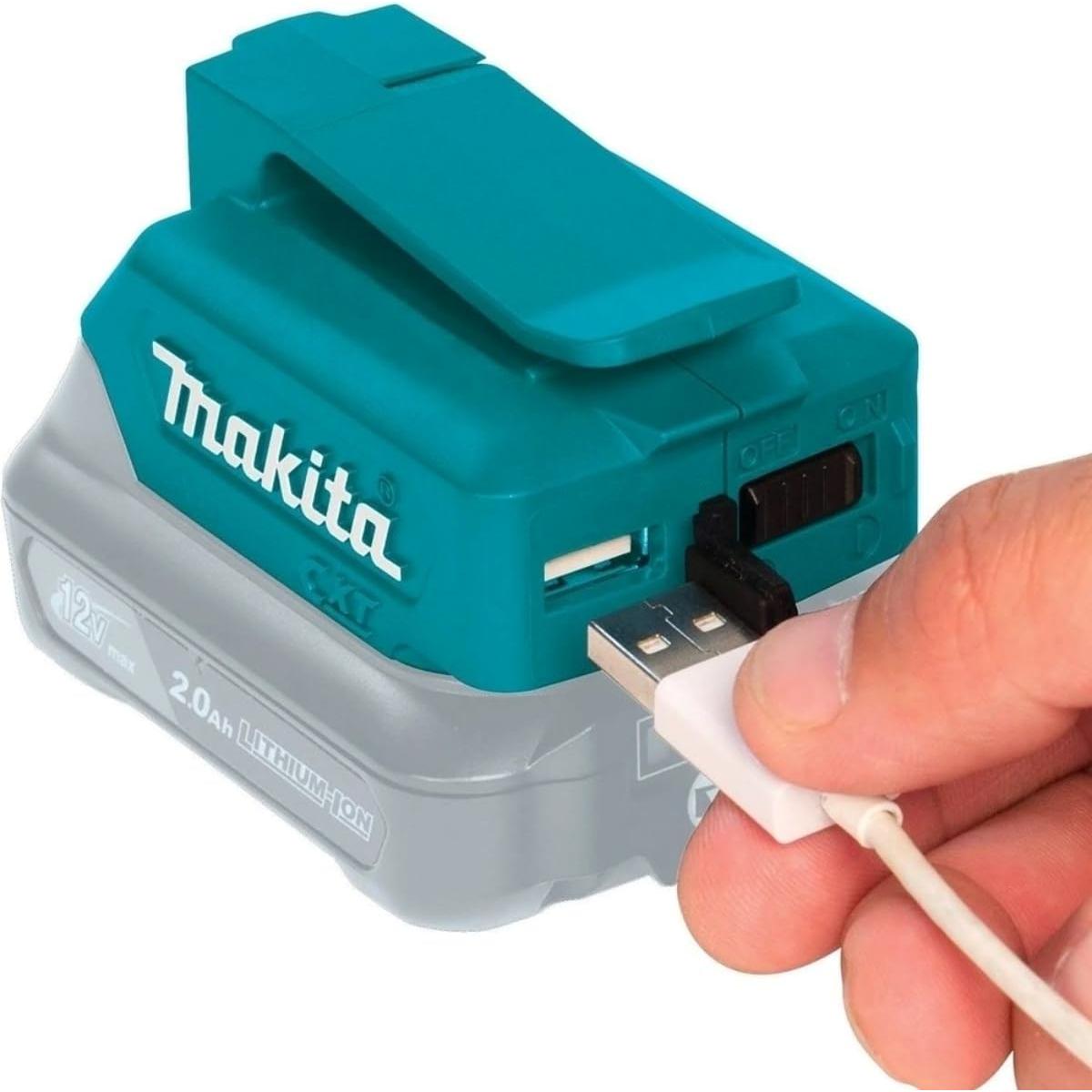 Fuente de Poder Inalámbrica Makita ADP06 12V CXT USB