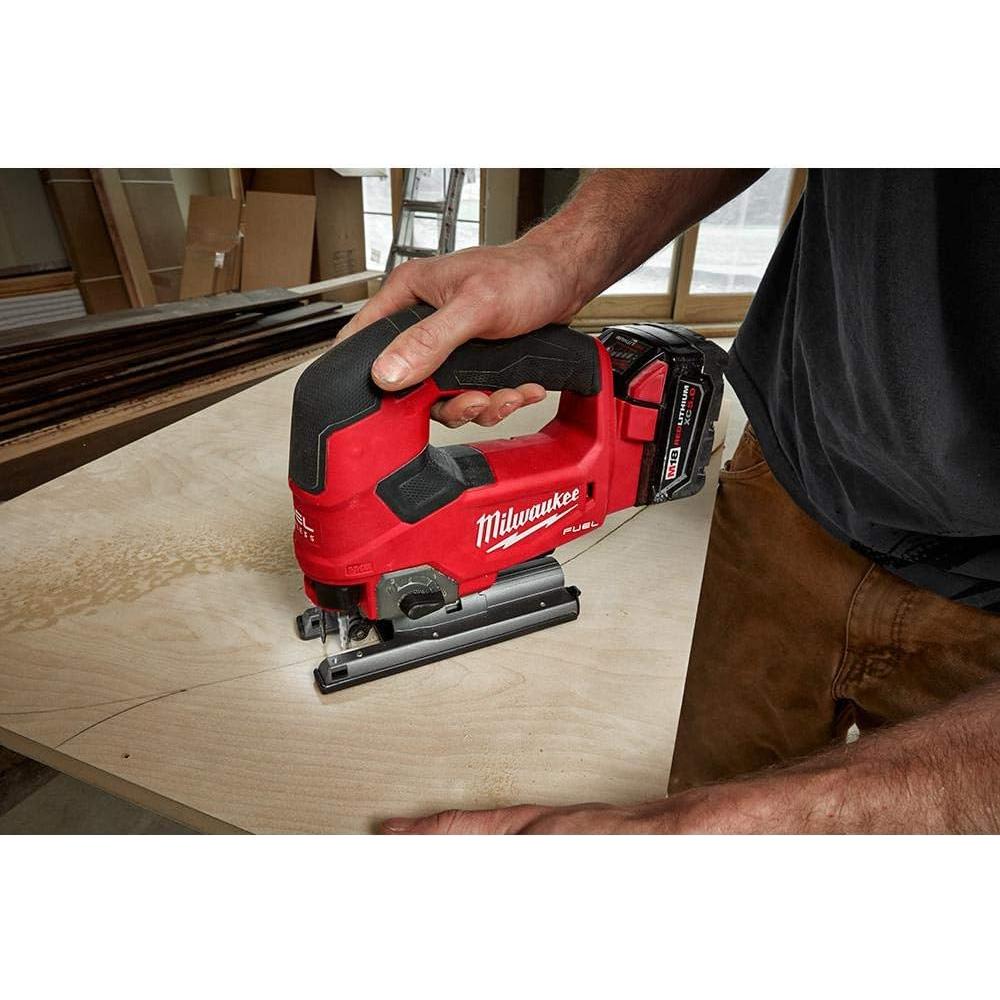 Sierra de calar D-Handle Milwaukee M18 FUEL 18V 5.9kg