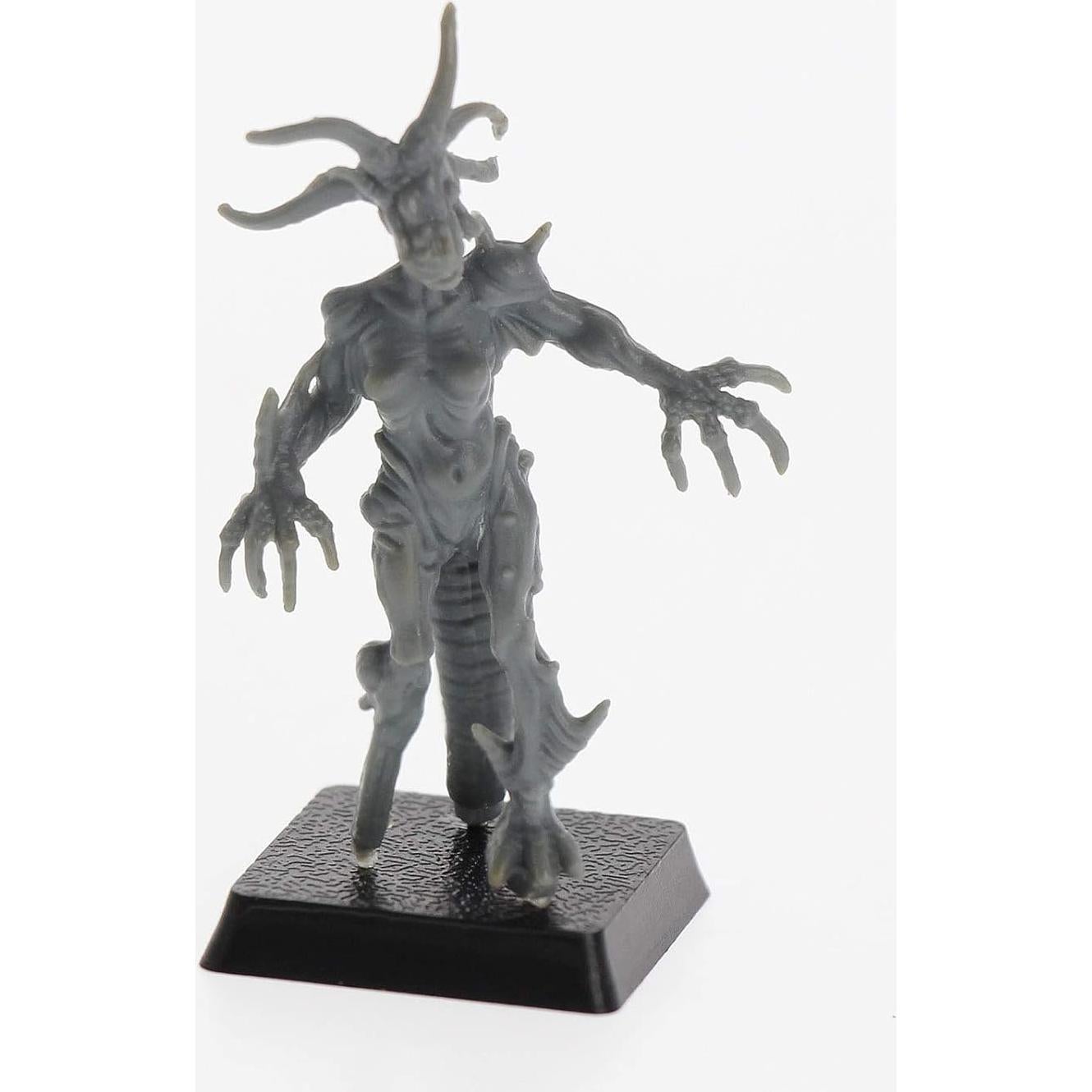 Bases Cuadradas Negras 20mm Evemodel - 100 Piezas para Miniaturas