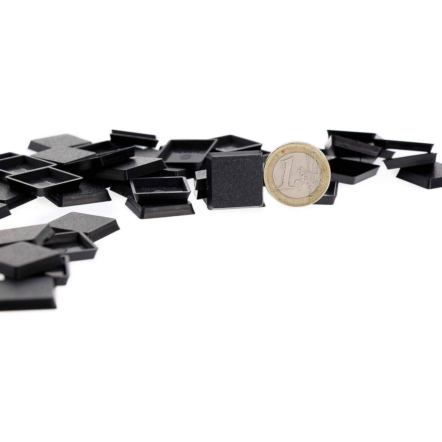 Bases Cuadradas Negras 20mm Evemodel - 100 Piezas para Miniaturas