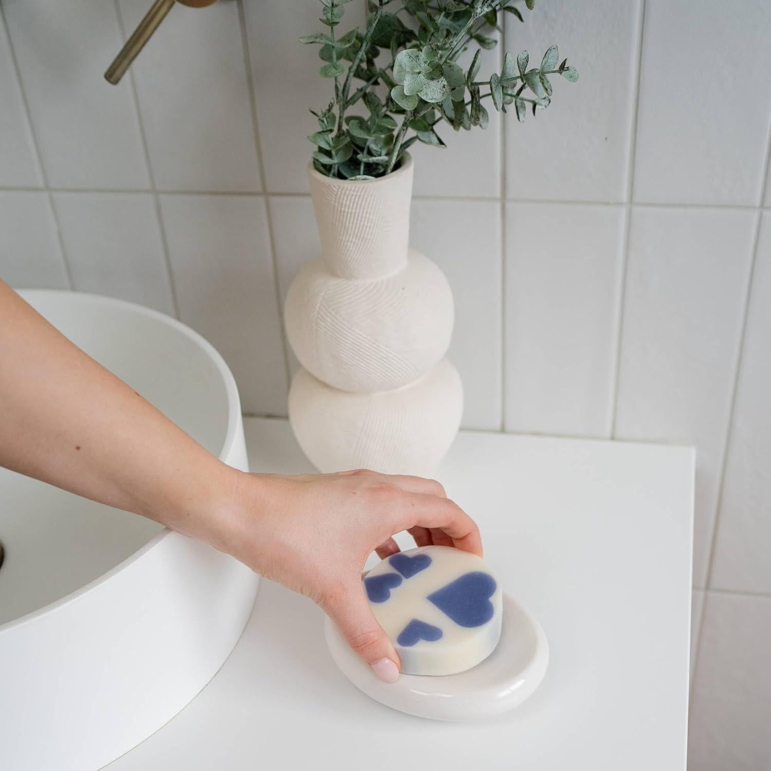 Jabón Natural Anihana 120g con Aceite de Coco y Lavanda