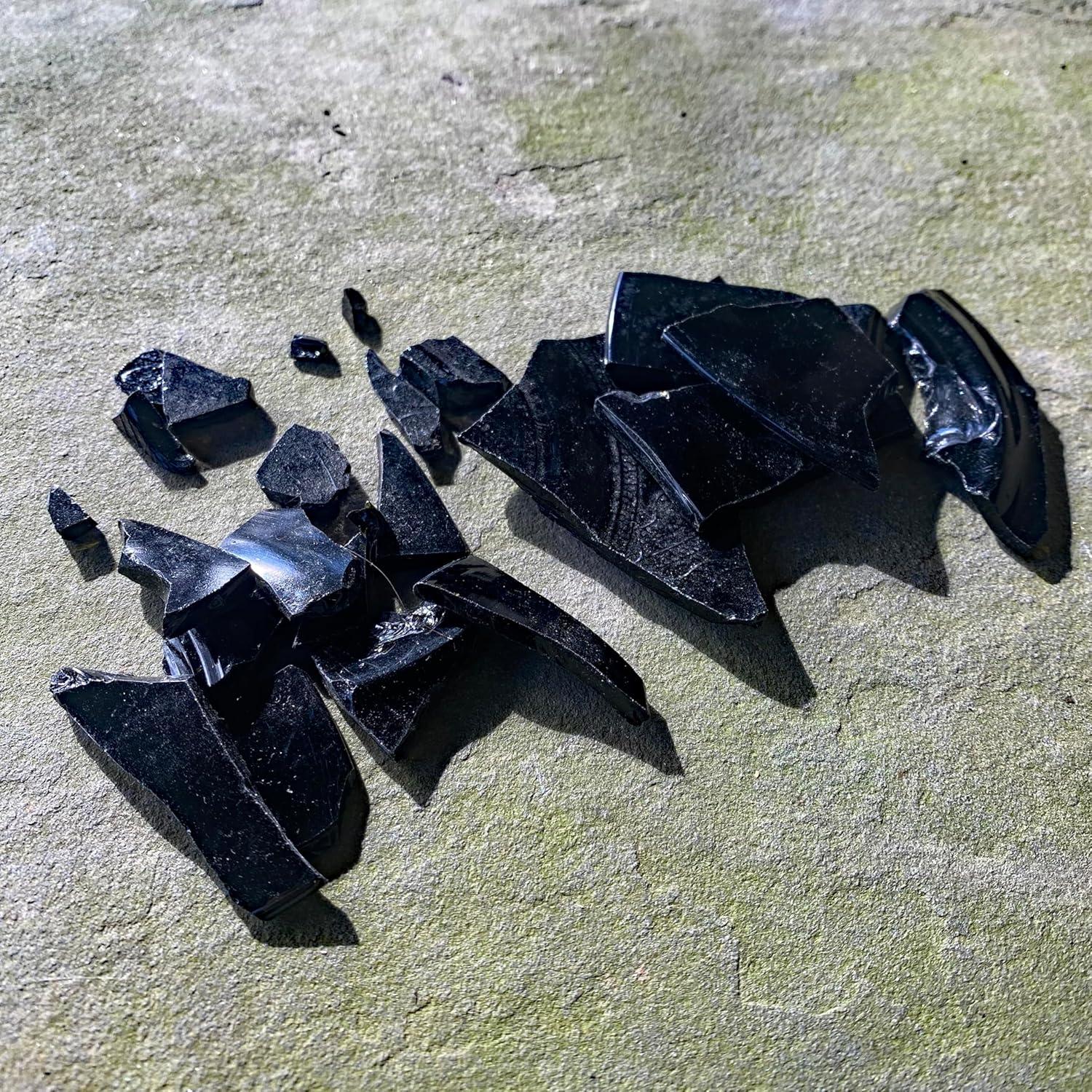 Collar de Encaje Vintage Bottled Up Designs - Vidrio Negro Ecológico